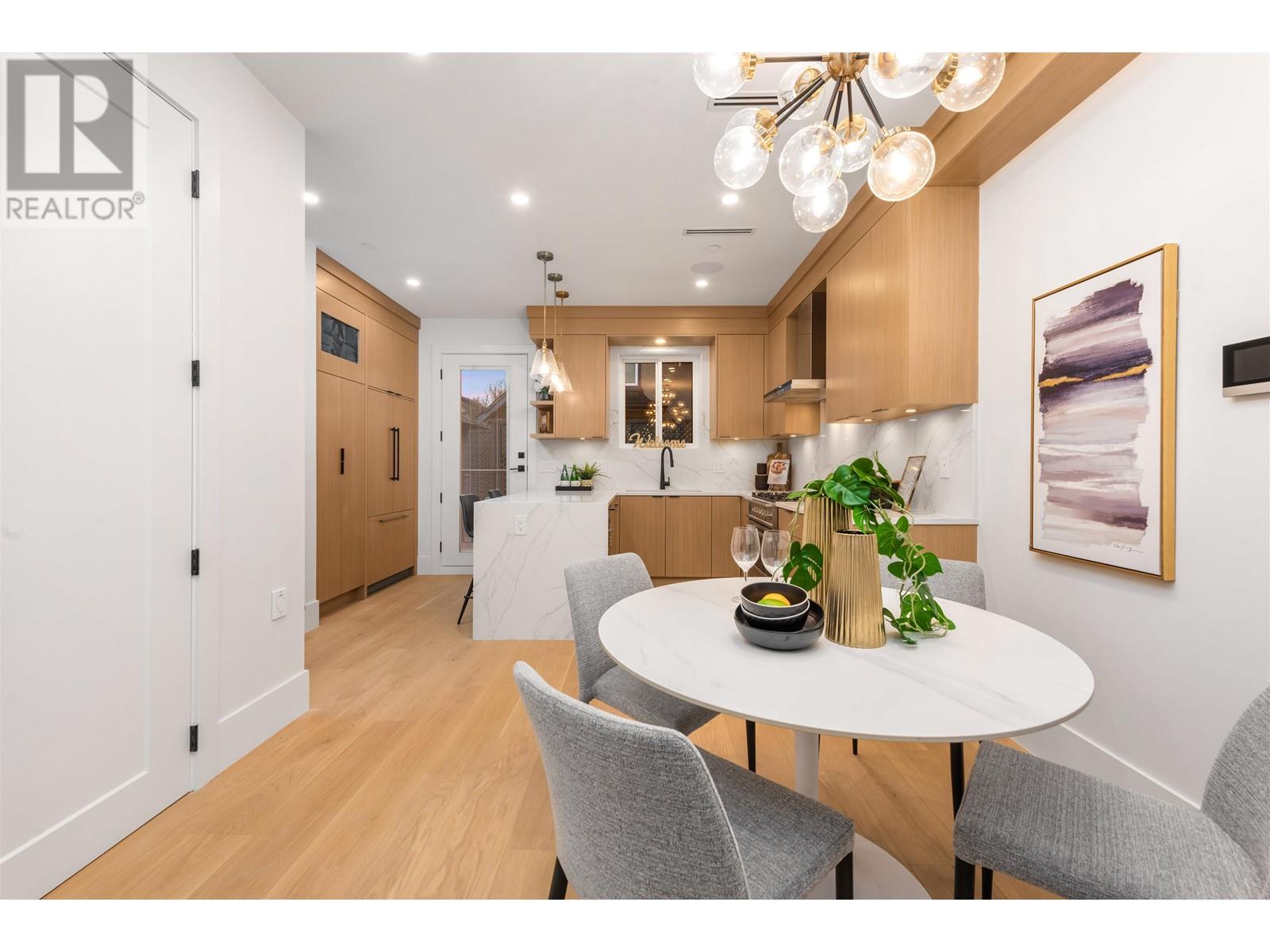2052 Ferndale Street, Vancouver, British Columbia  V5L 1Y1 - Photo 9 - R2974235