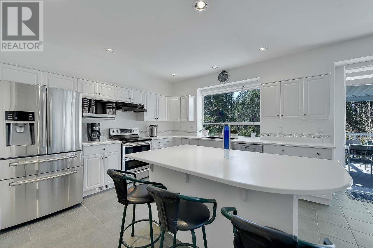 62 Linden Court, Port Moody, British Columbia  V3H 5C1 - Photo 14 - R2974181