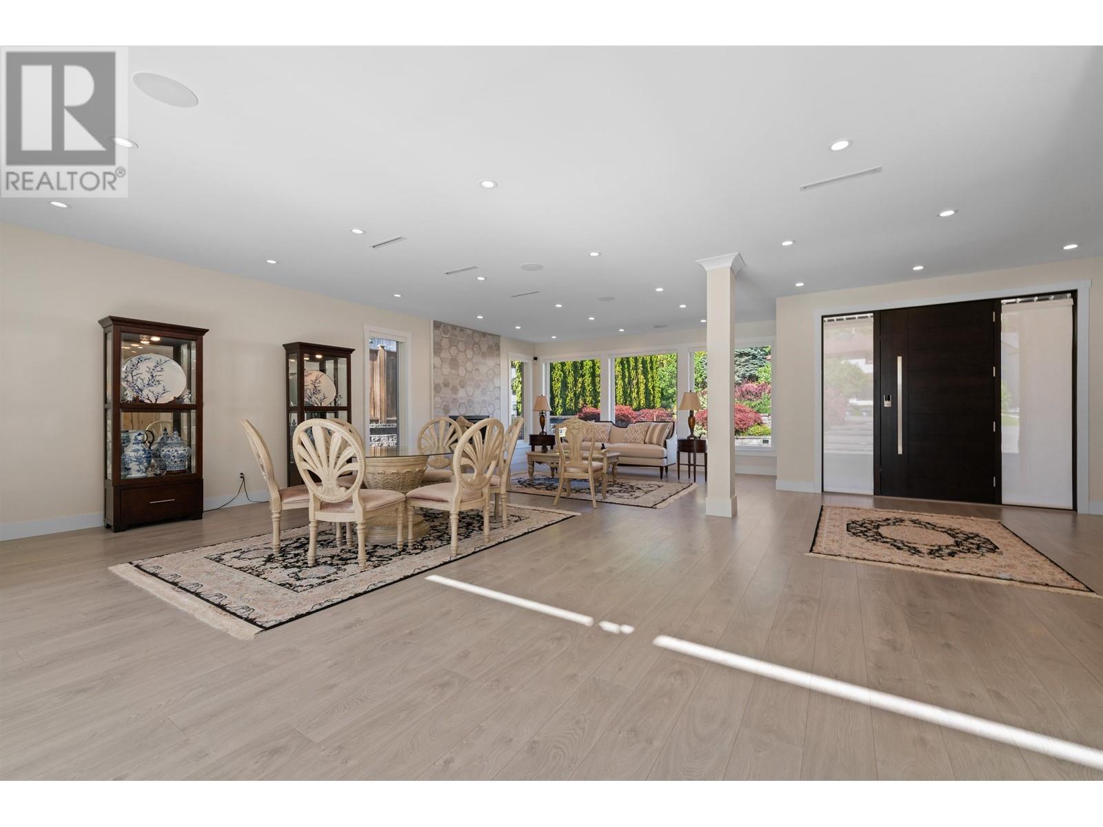 5199 Cliffridge Avenue, North Vancouver, British Columbia  V7R 3V2 - Photo 11 - R2974206