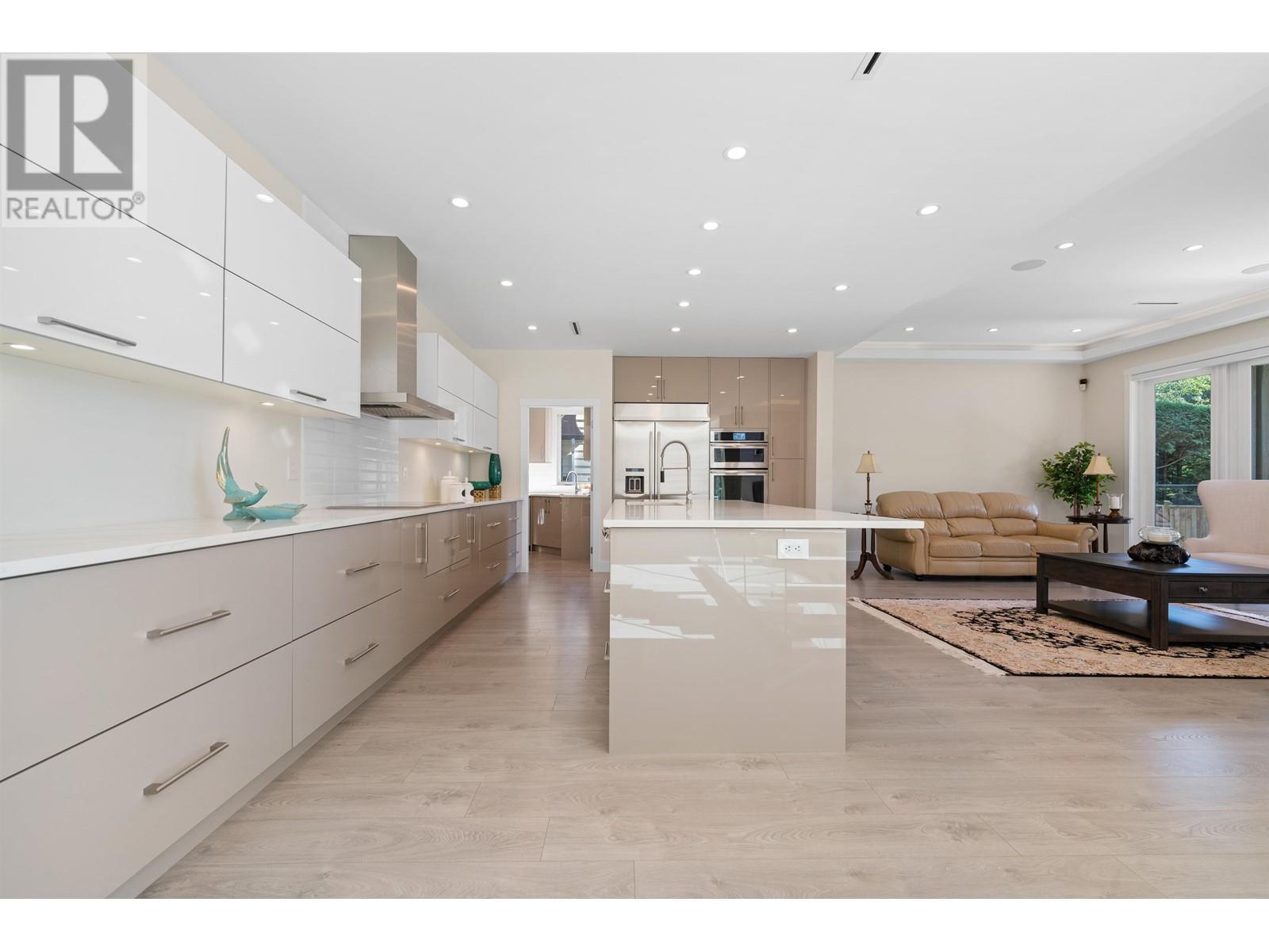 5199 Cliffridge Avenue, North Vancouver, British Columbia  V7R 3V2 - Photo 19 - R2974206