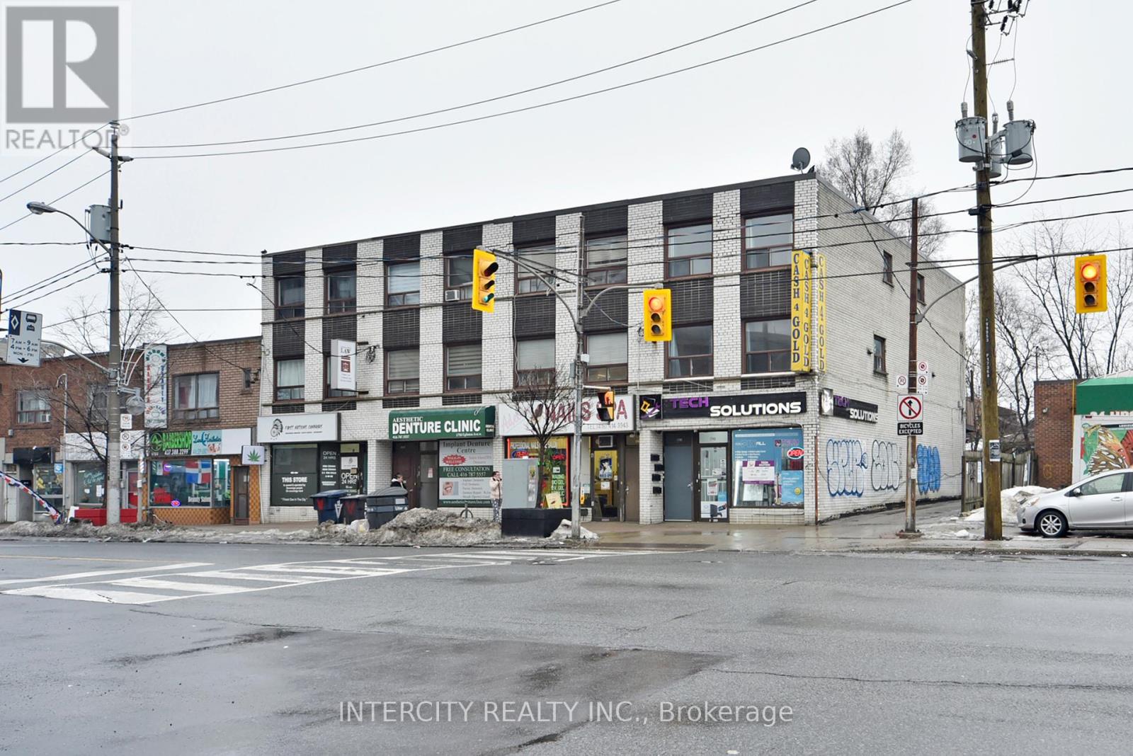 1750 EGLINTON AVENUE W, Toronto, Ontario