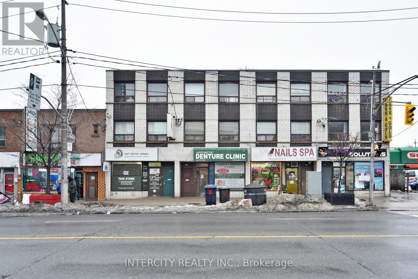 1750 Eglinton Avenue W, Toronto, Ontario  M6E 2H6 - Photo 3 - W11892178