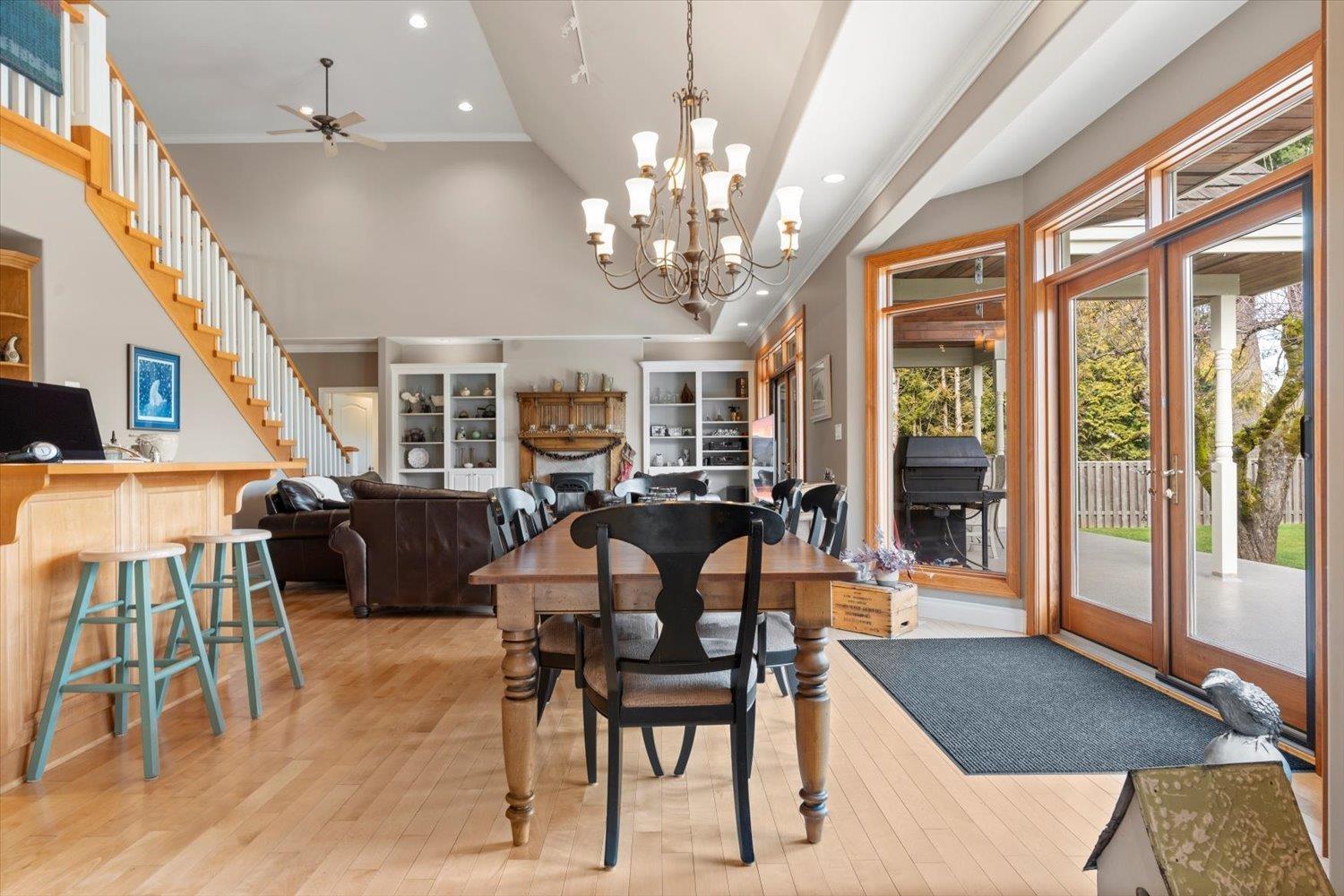 Property at 5862 248 STREET image 4
