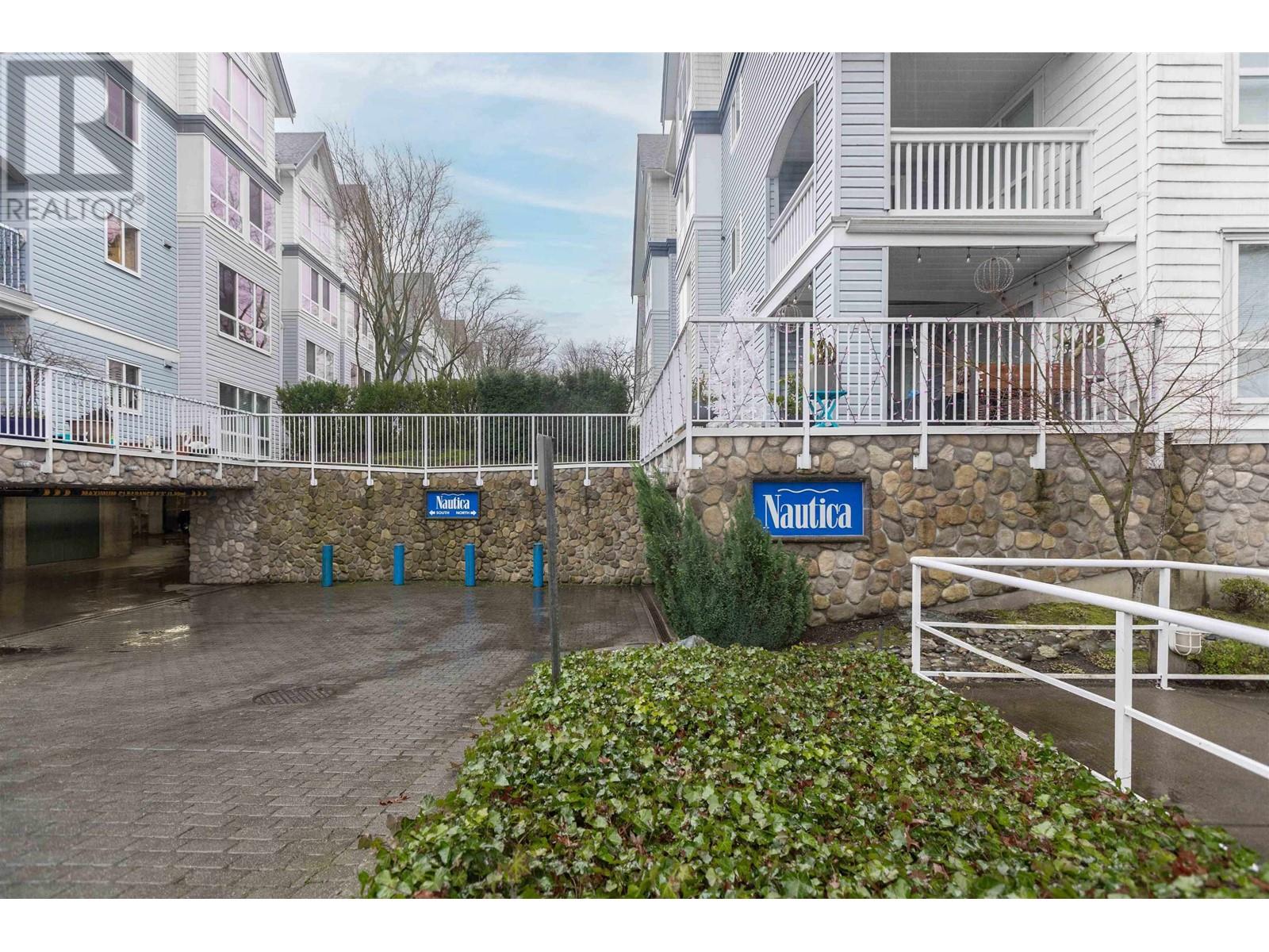 Listing Picture 28 of 30 : 308 12633 NO. 2 ROAD, Richmond / 烈治文 - 魯藝地產 Yvonne Lu Group - MLS Medallion Club Member