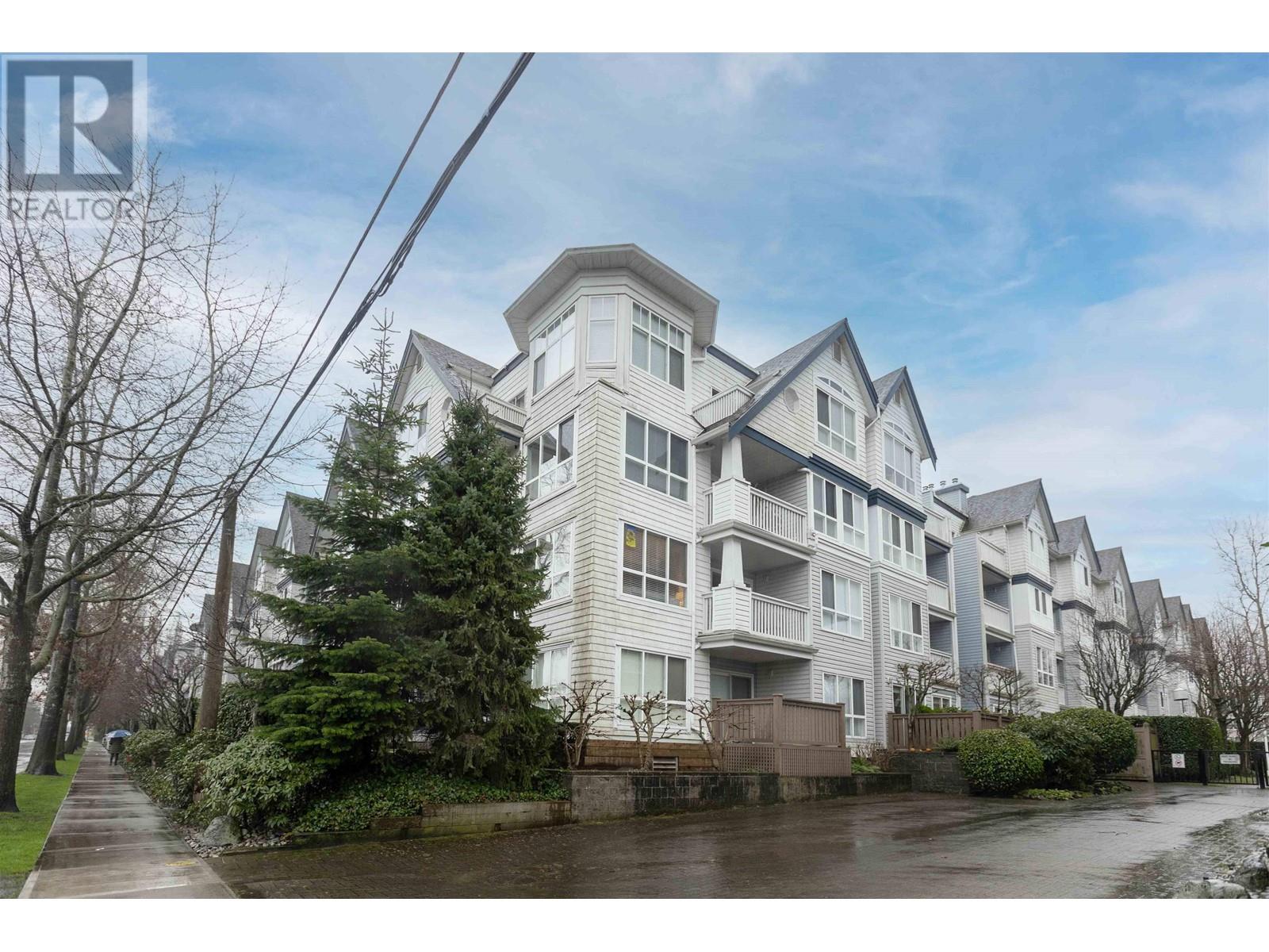 Listing Picture 24 of 30 : 308 12633 NO. 2 ROAD, Richmond / 烈治文 - 魯藝地產 Yvonne Lu Group - MLS Medallion Club Member