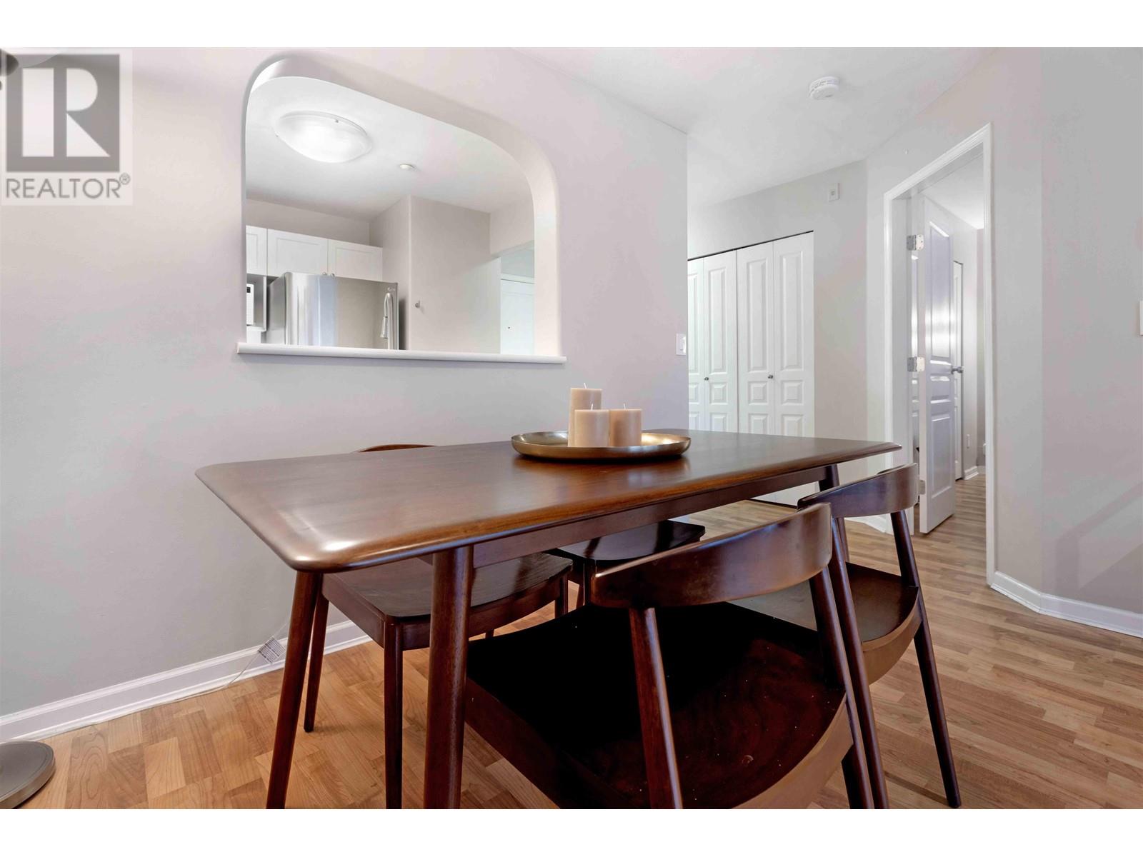 Listing Picture 9 of 30 : 308 12633 NO. 2 ROAD, Richmond / 烈治文 - 魯藝地產 Yvonne Lu Group - MLS Medallion Club Member