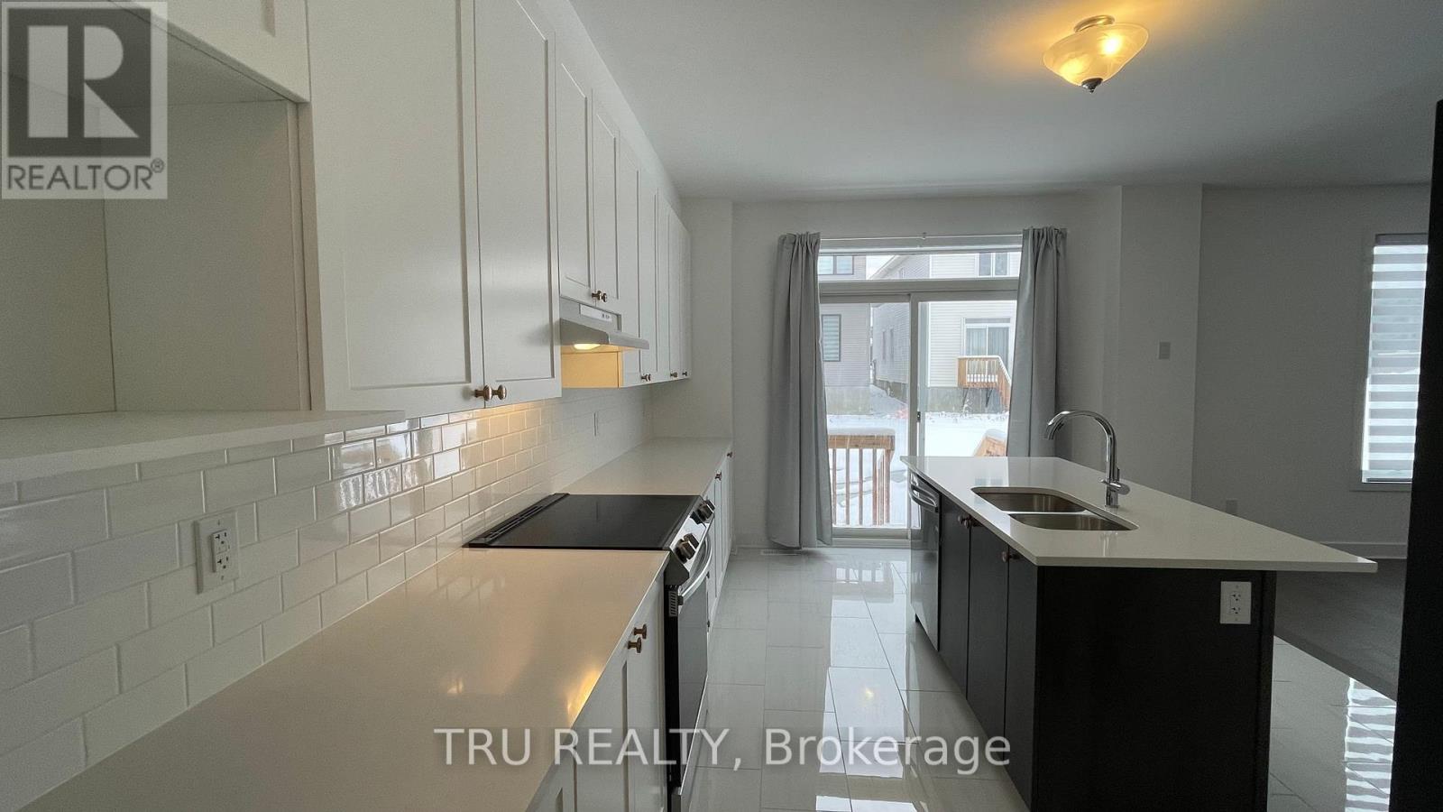 920 OMAGAKI WAY Ottawa