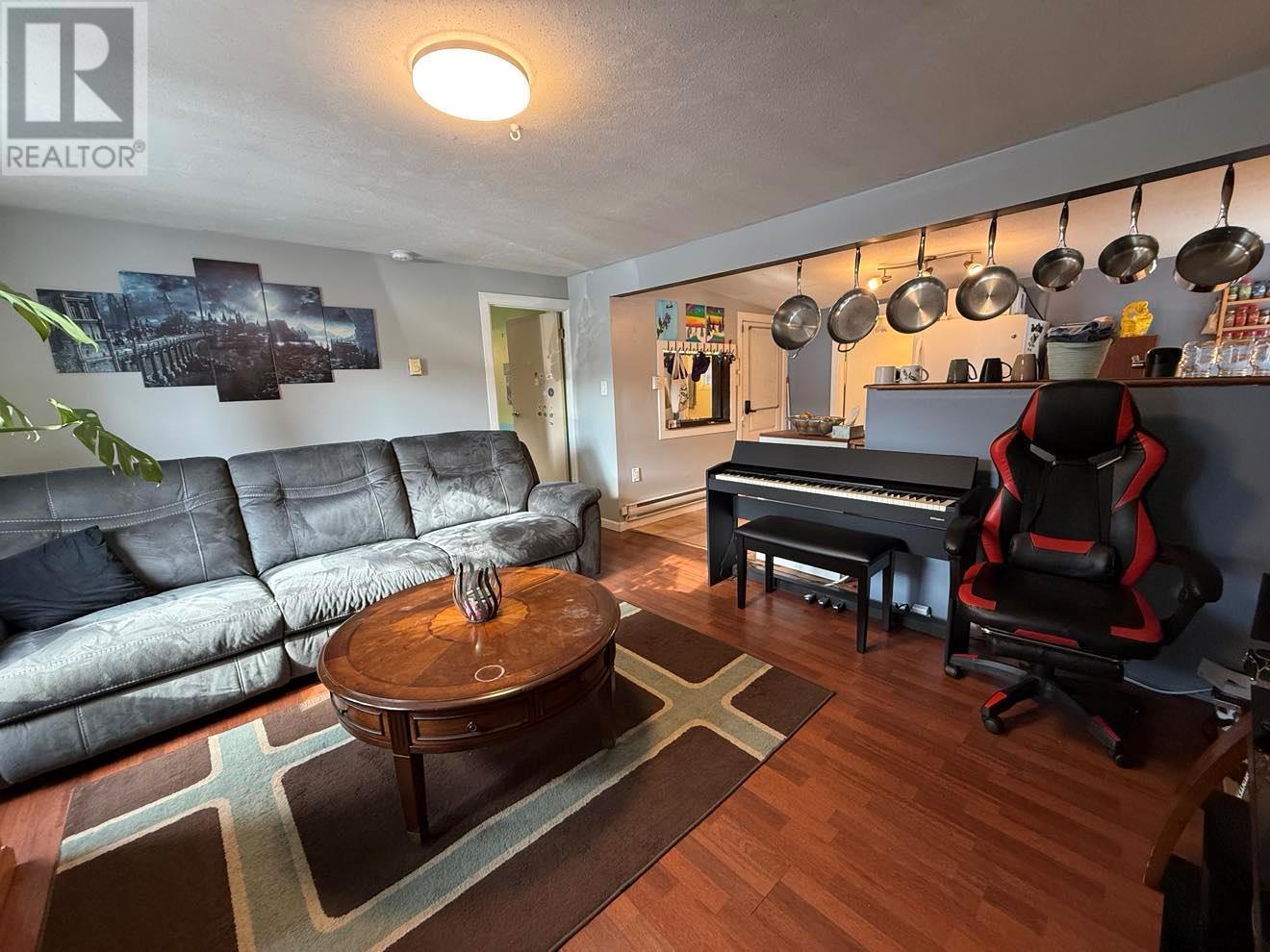 1114 Columbia Heights, Robson, British Columbia  V0G 1X0 - Photo 9 - 10334464