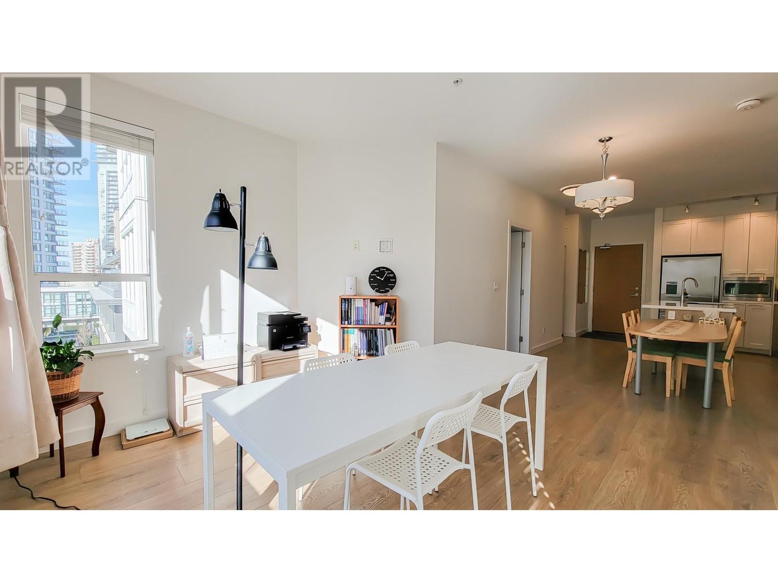 307 611 Regan Avenue, Coquitlam, British Columbia  V3J 0E5 - Photo 10 - R2974108