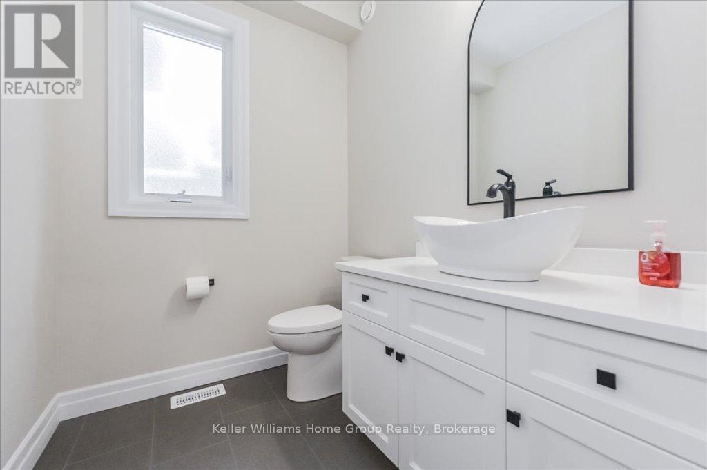 570 James Street, Centre Wellington, Ontario  N1M 2J1 - Photo 24 - X12003206