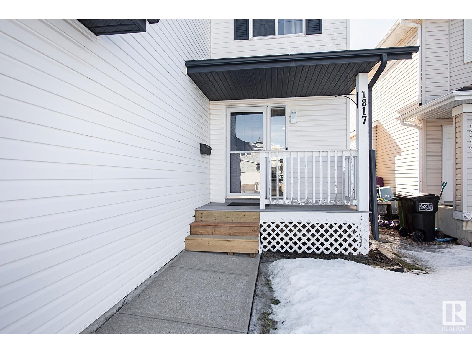 1817 37 Av Nw, Edmonton, Alberta  T6T 1S6 - Photo 3 - E4424123