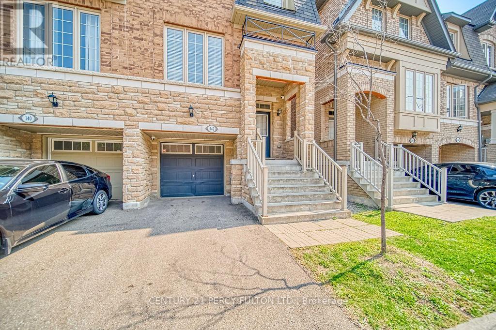 Property at 142 SEA DRIFTER CRESCENT image 2