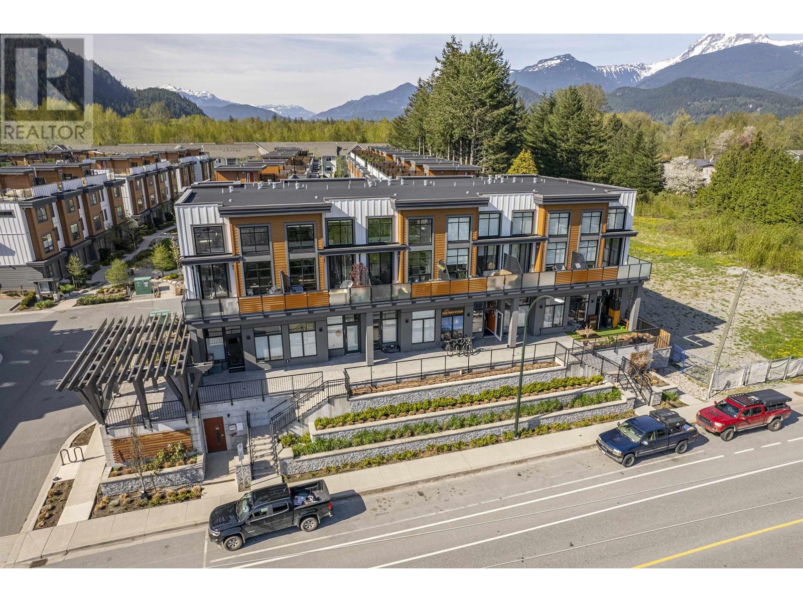 101-39771 GOVERNMENT ROAD, squamish, British Columbia
