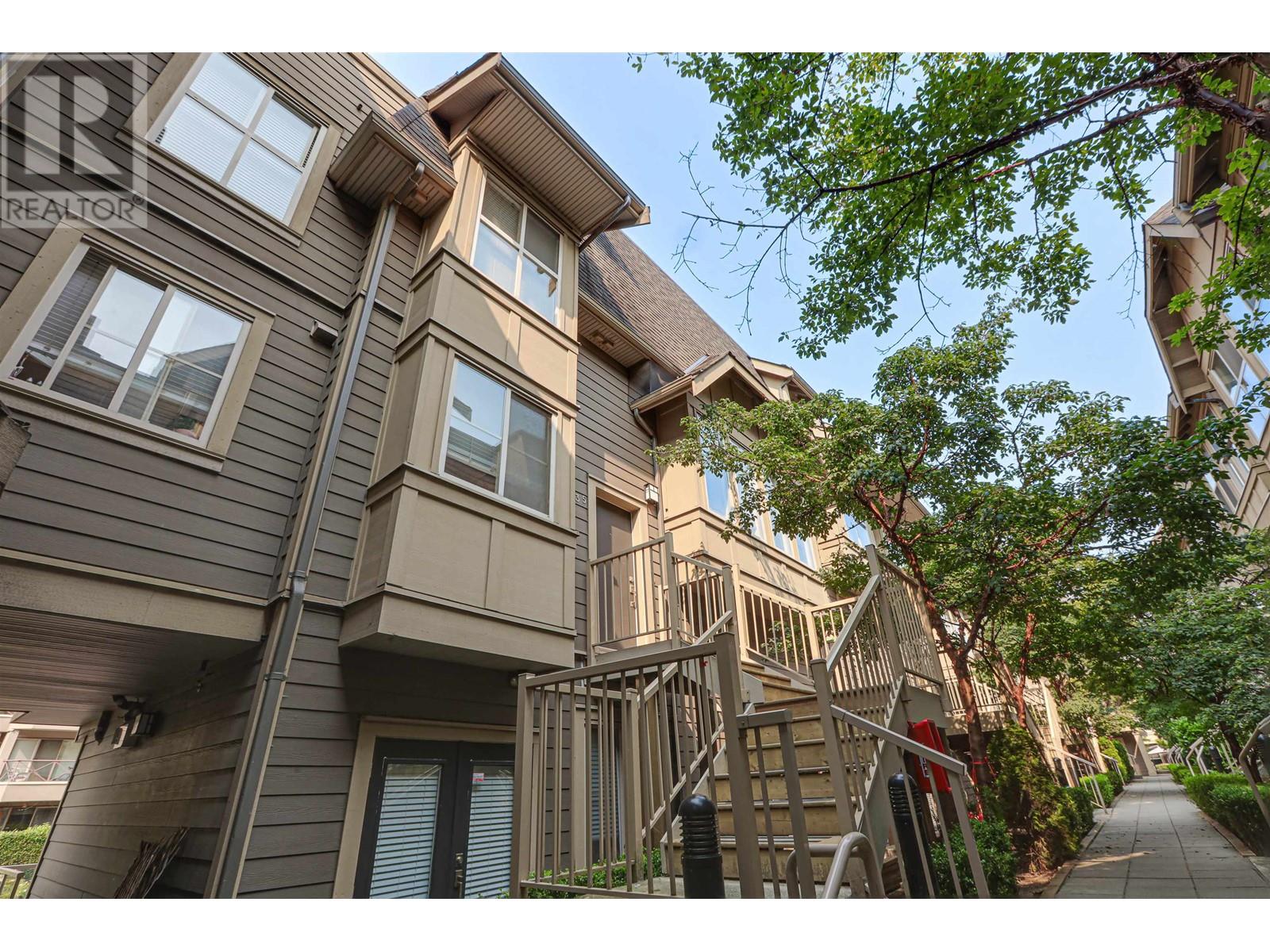 235 2108 Rowland Street, Port Coquitlam, British Columbia  V3C 0C1 - Photo 30 - R2974271