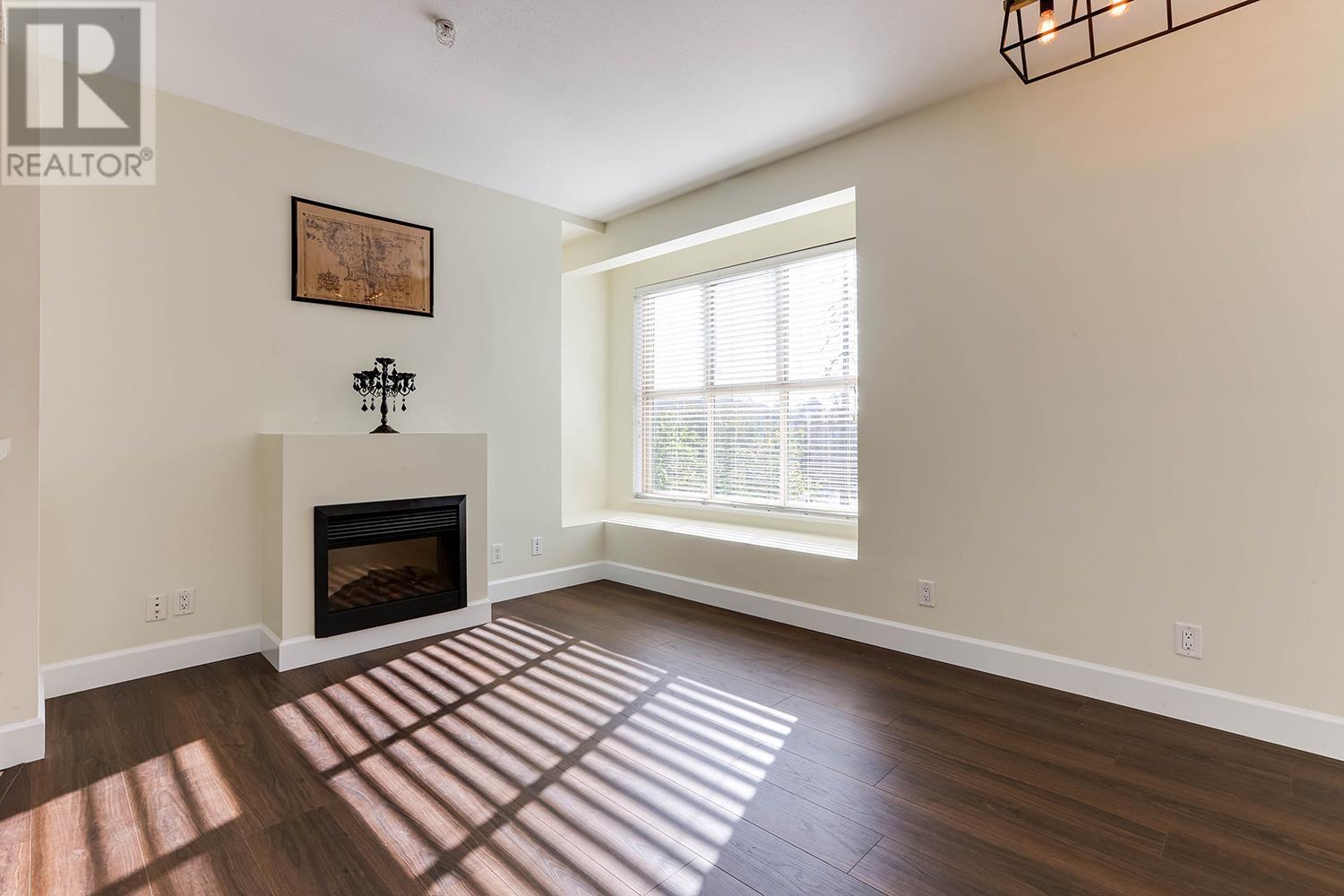 235 2108 Rowland Street, Port Coquitlam, British Columbia  V3C 0C1 - Photo 7 - R2974271