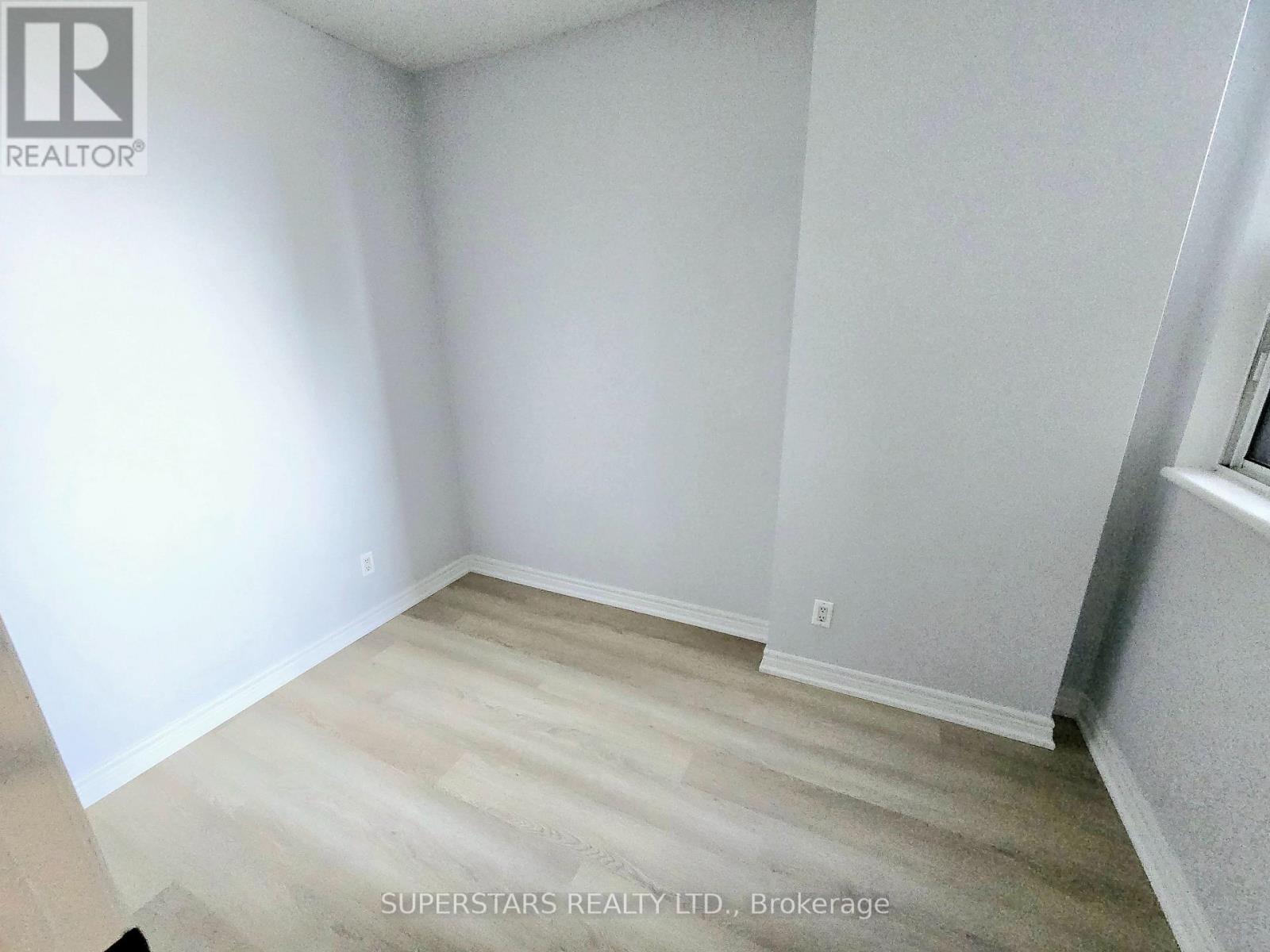 1502 - 55 Bloor Street E, Toronto, Ontario  M4W 3W6 - Photo 13 - C12003218