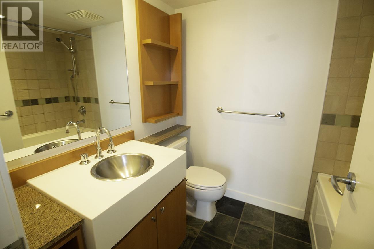1602 1438 Richards Street, Vancouver, British Columbia  V6Z 3B8 - Photo 16 - R2974290