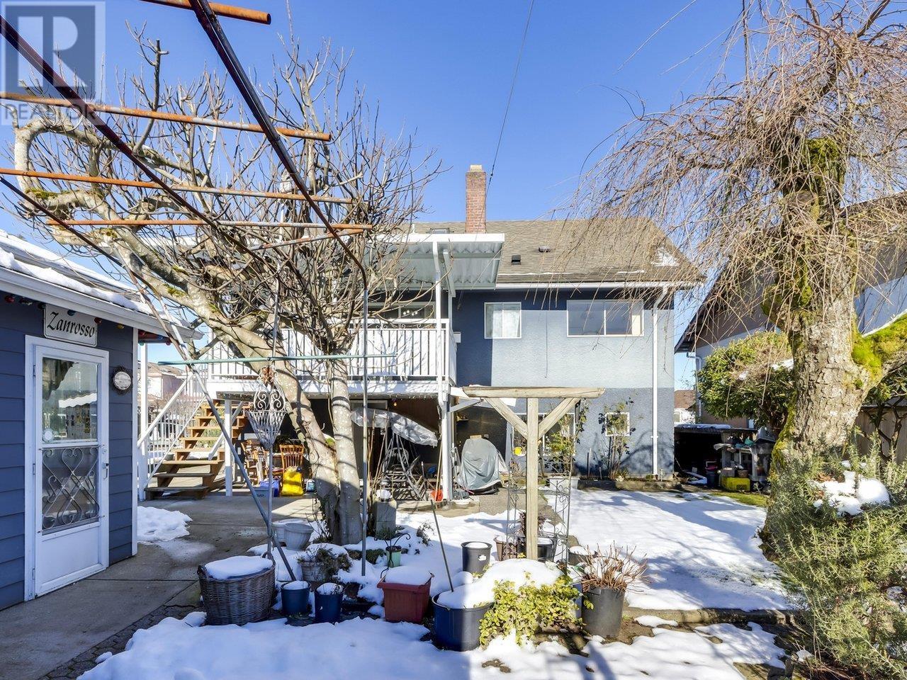 Listing Picture 29 of 36 : 2542 E 3RD AVENUE, Vancouver / 溫哥華 - 魯藝地產 Yvonne Lu Group - MLS Medallion Club Member