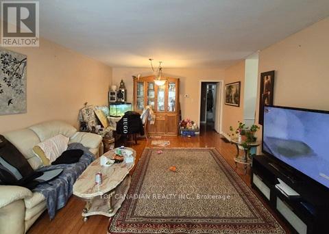 315 Bluegrass Boulevard, Richmond Hill, Ontario  L4C 3H3 - Photo 11 - N12003220
