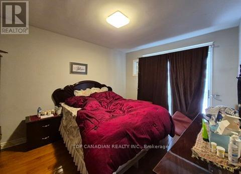 315 Bluegrass Boulevard, Richmond Hill, Ontario  L4C 3H3 - Photo 5 - N12003220