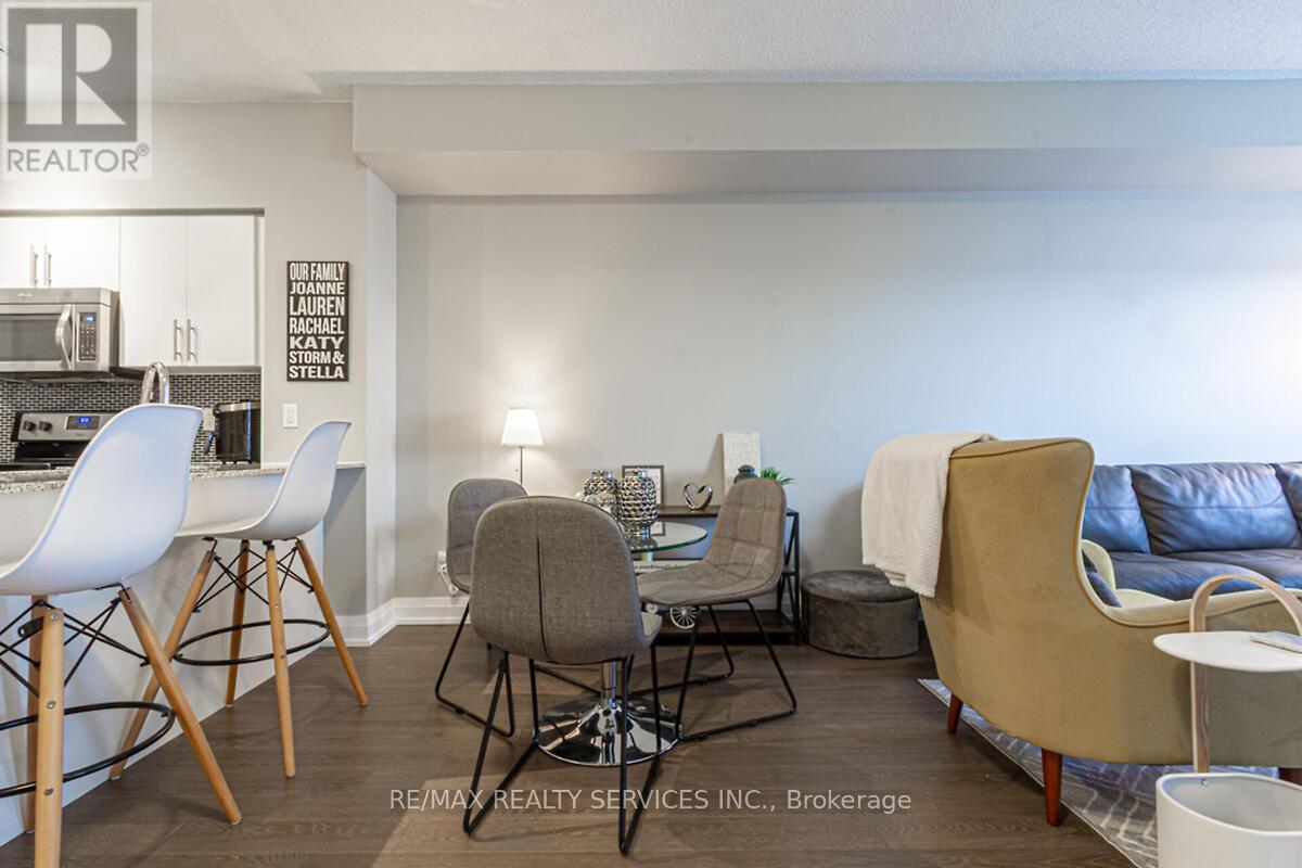 Property at 1507 - 65 SPEERS ROAD image 4