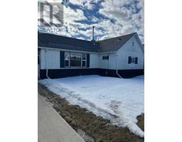 5015 51 Avenue, Whitecourt, Ca
