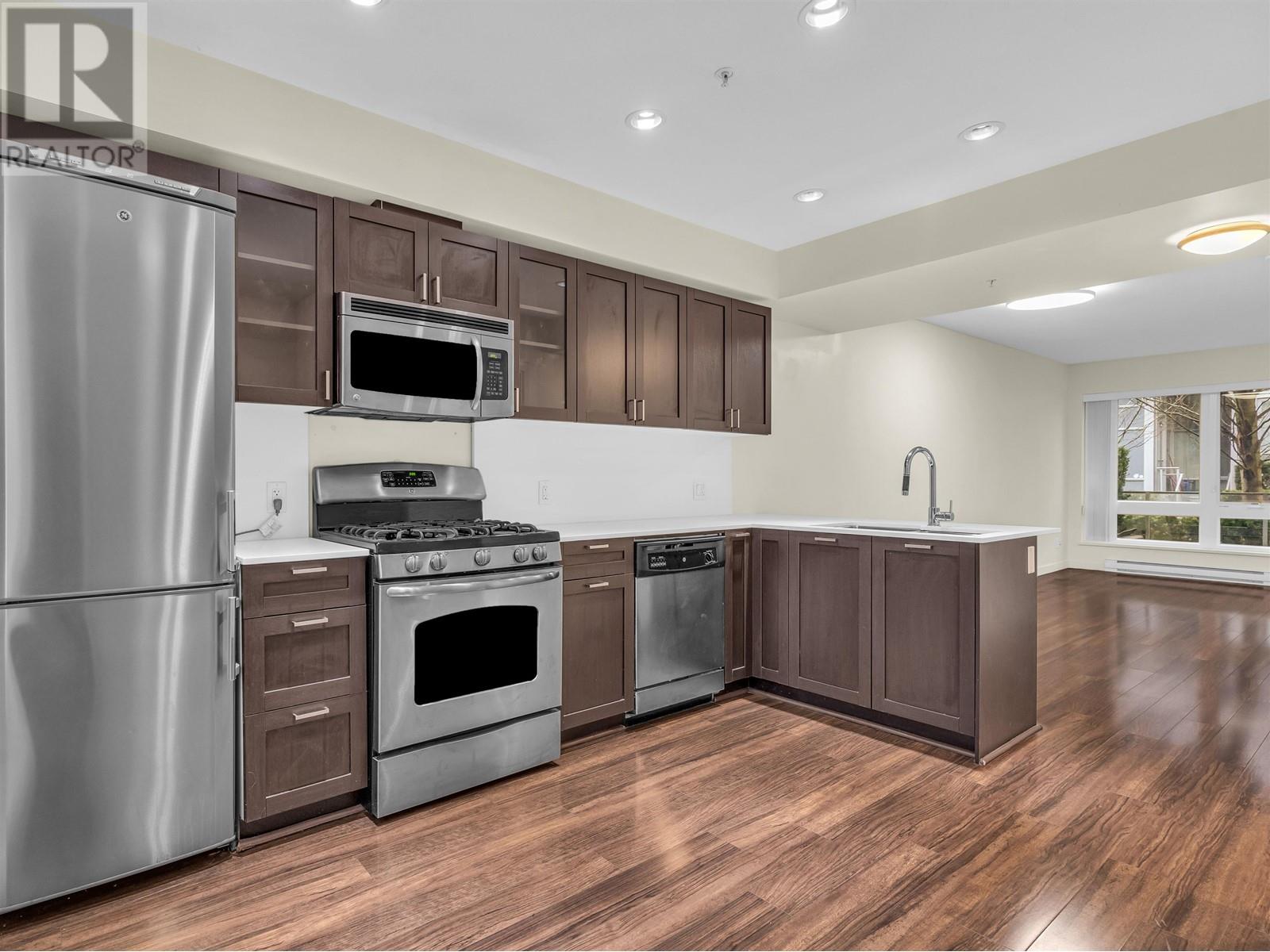 Property at 4858 ELDORADO MEWS image 3