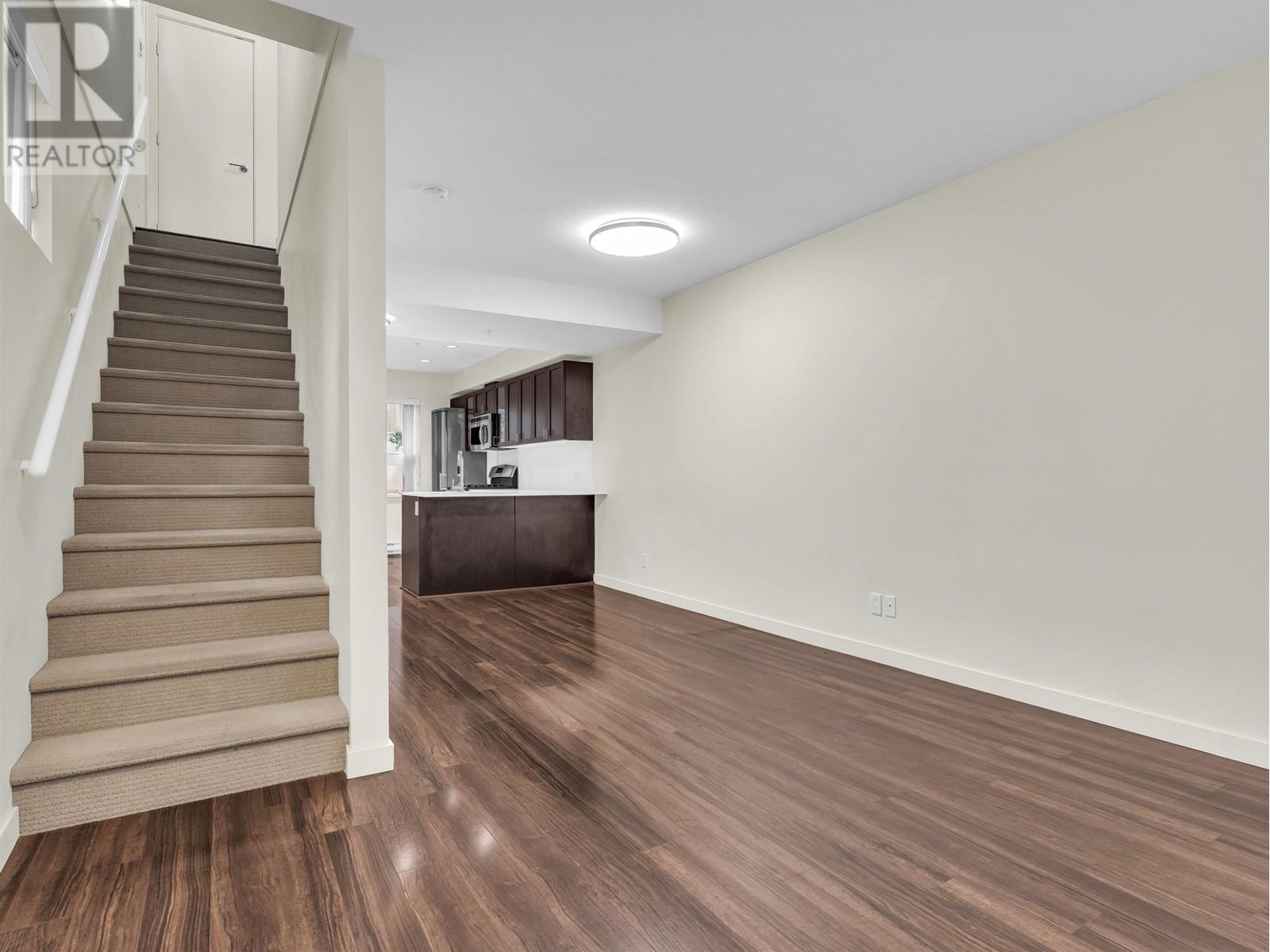 4858 Eldorado Mews, Vancouver, British Columbia  V5R 0B1 - Photo 6 - R2974229