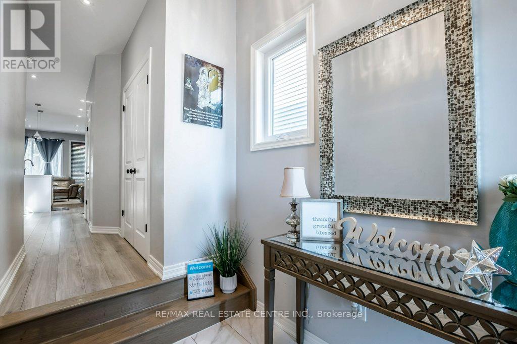 607 Knox Avenue W, Hamilton, Ontario  L8H 6K2 - Photo 5 - X12003281