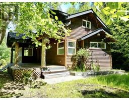 722 West Bay Road, Gambier Island, Ca