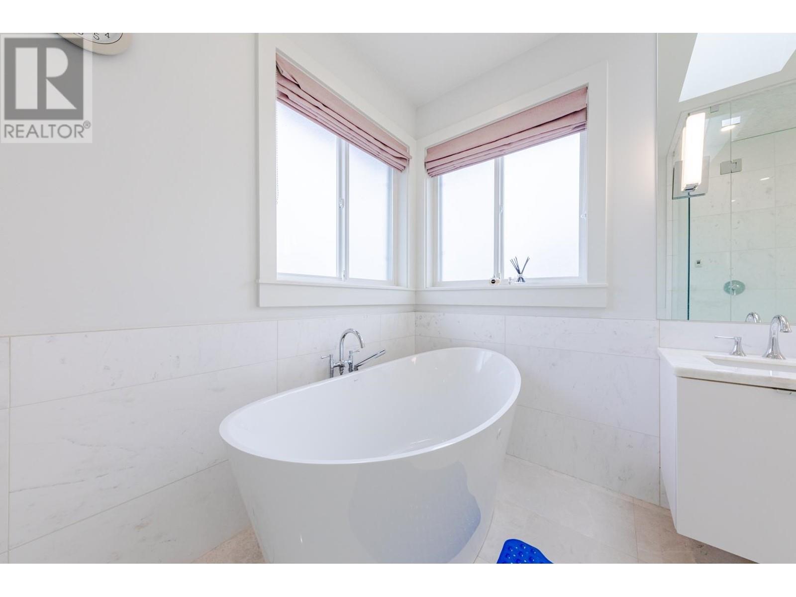 7511 Glacier Crescent, Richmond, British Columbia  V7A 1L6 - Photo 27 - R2974134