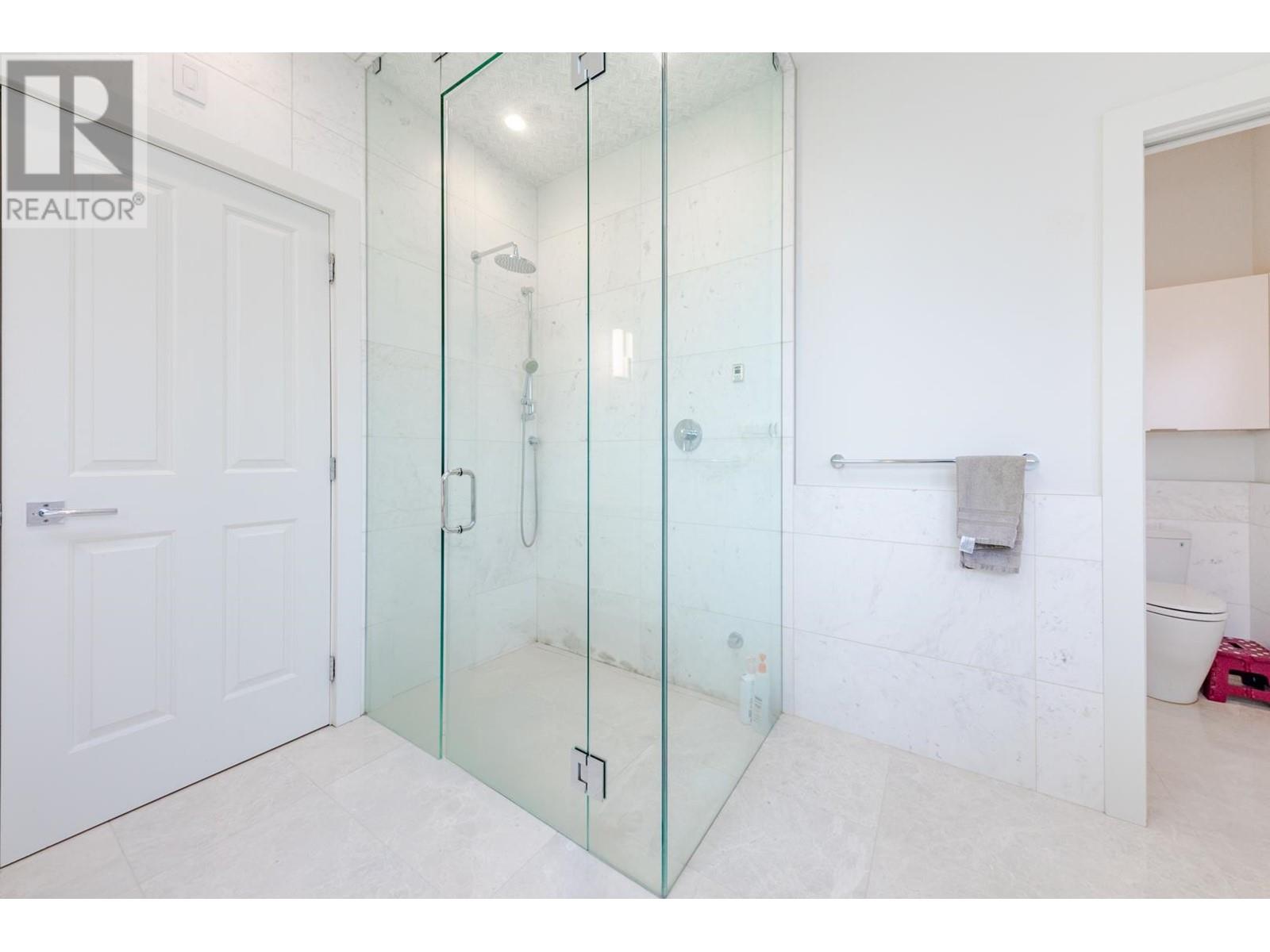 7511 Glacier Crescent, Richmond, British Columbia  V7A 1L6 - Photo 28 - R2974134