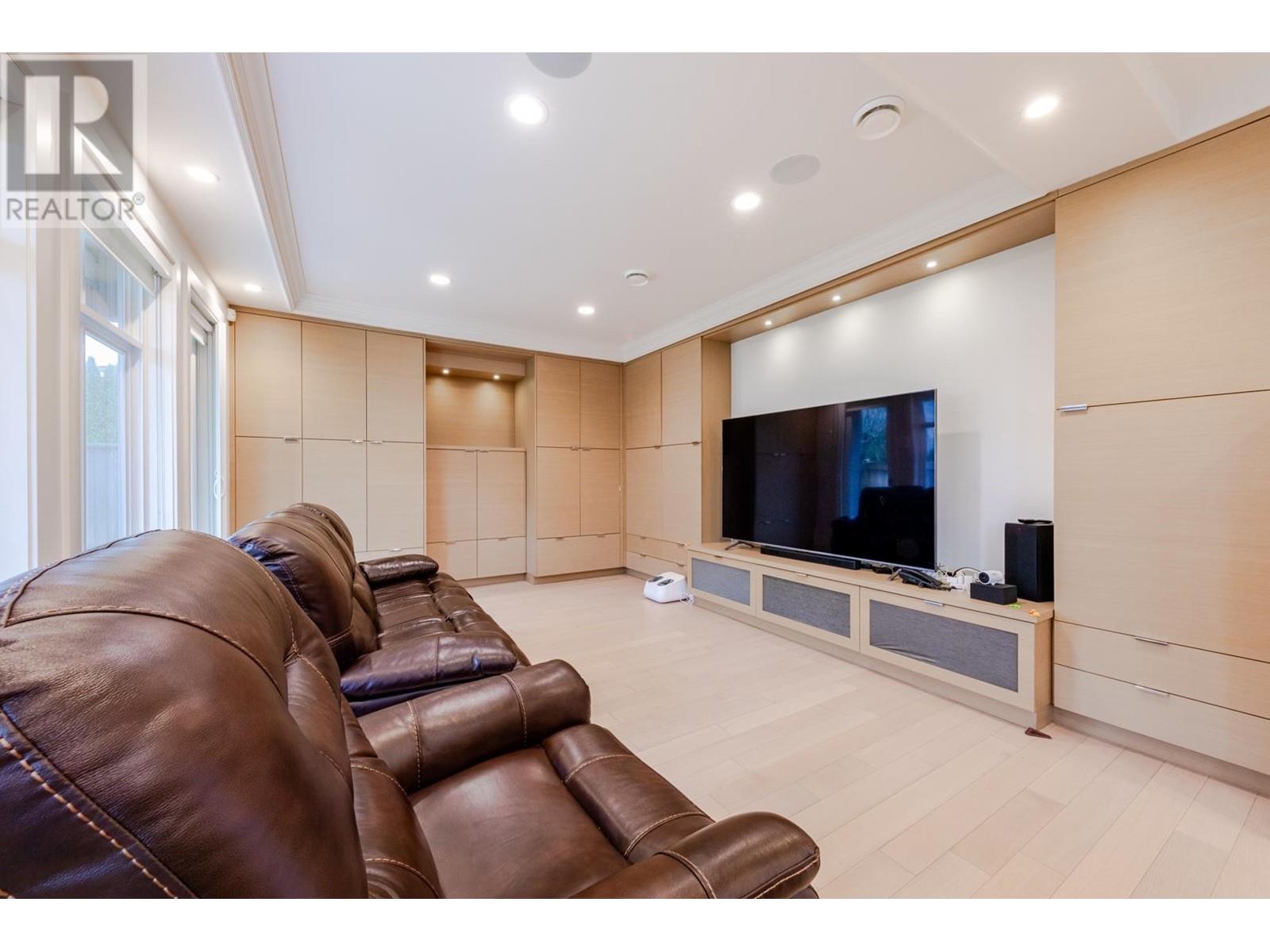 7511 Glacier Crescent, Richmond, British Columbia  V7A 1L6 - Photo 21 - R2974134