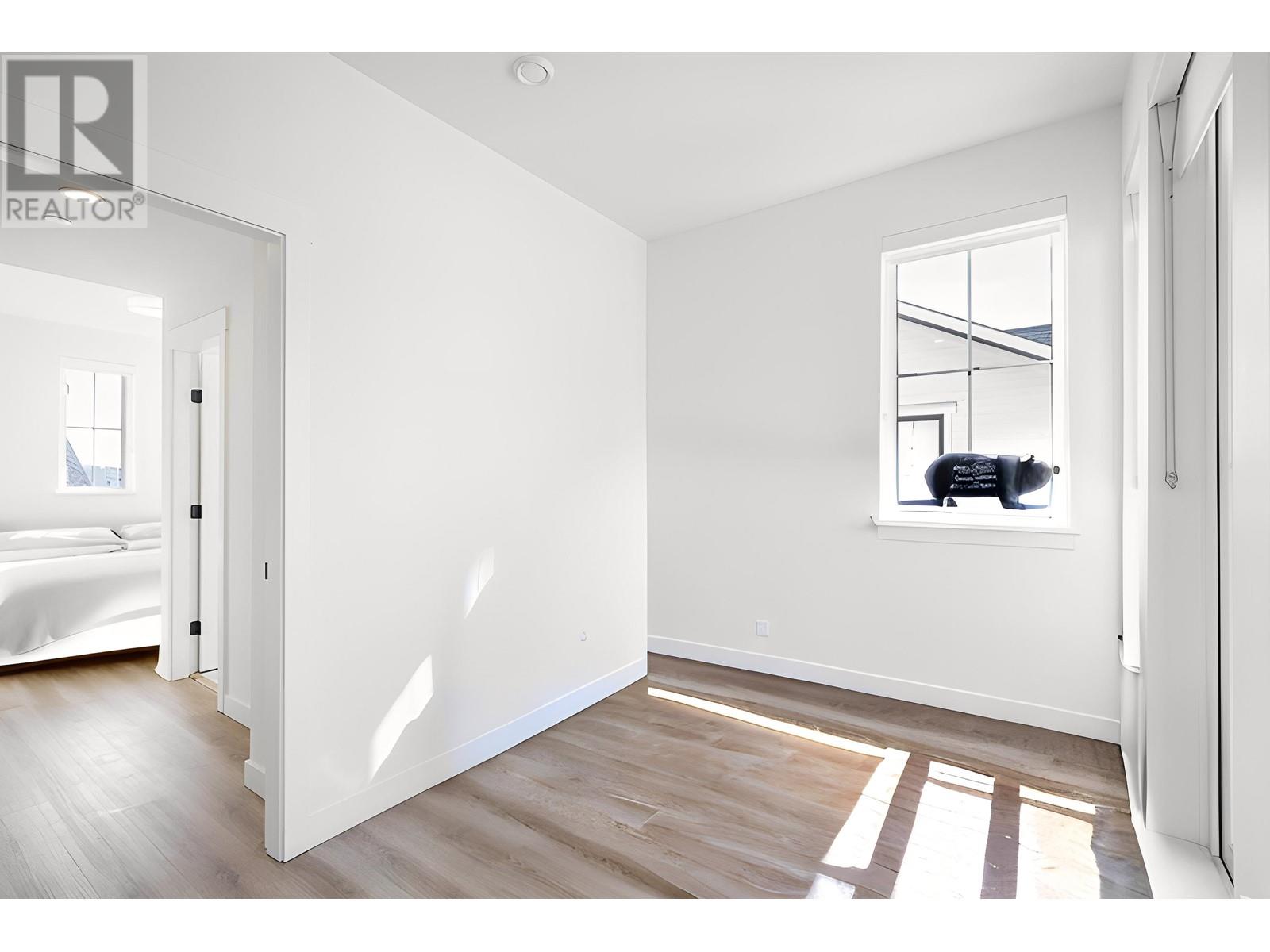 13 237 Ridgeway Avenue, North Vancouver, British Columbia  V7L 0H6 - Photo 17 - R2974329