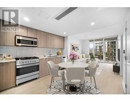 602 1401 HUNTER STREET, North Vancouver, British Columbia
