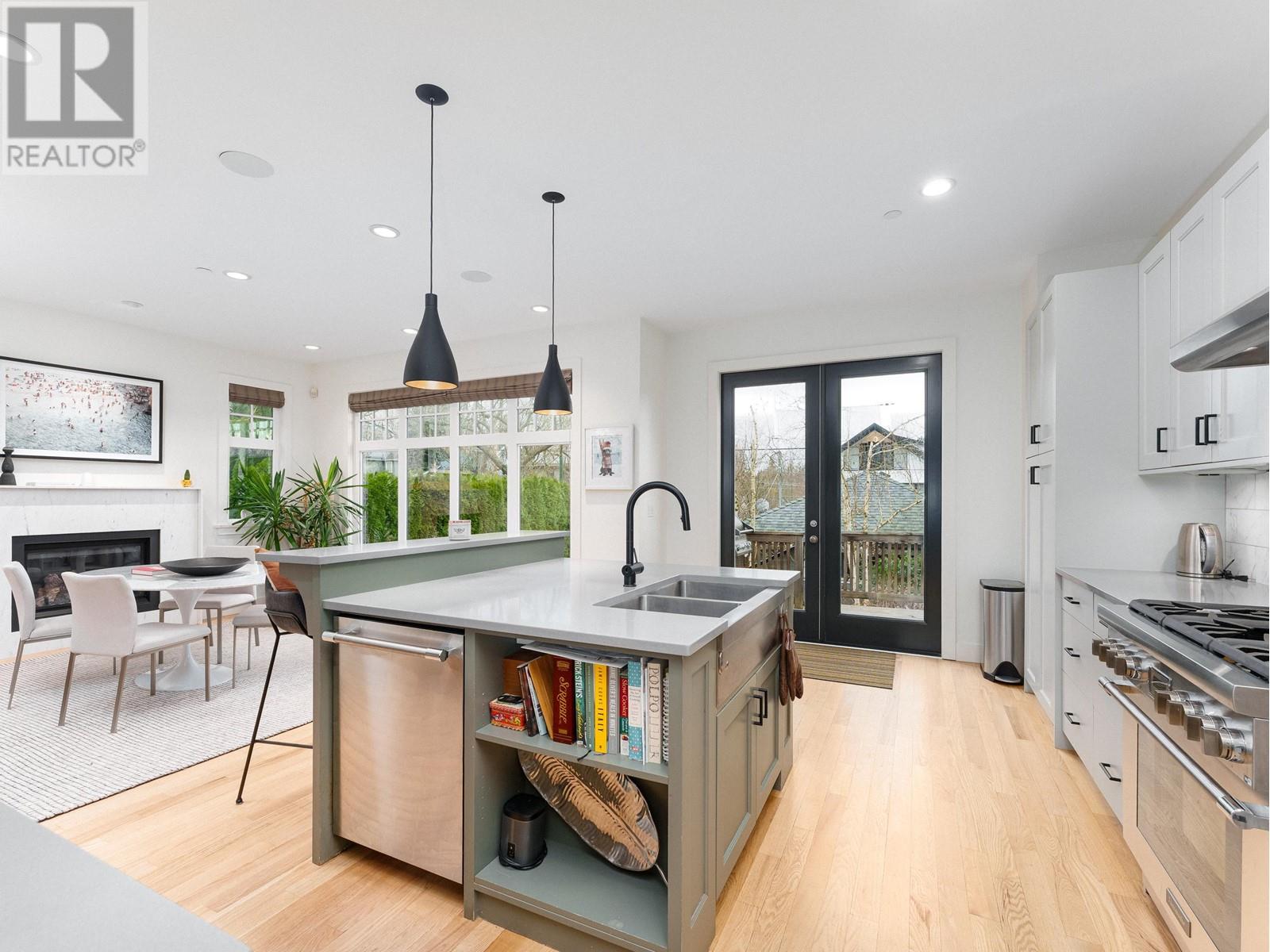 3039 Courtenay Street, Vancouver, British Columbia  V6R 3X8 - Photo 9 - R2974326