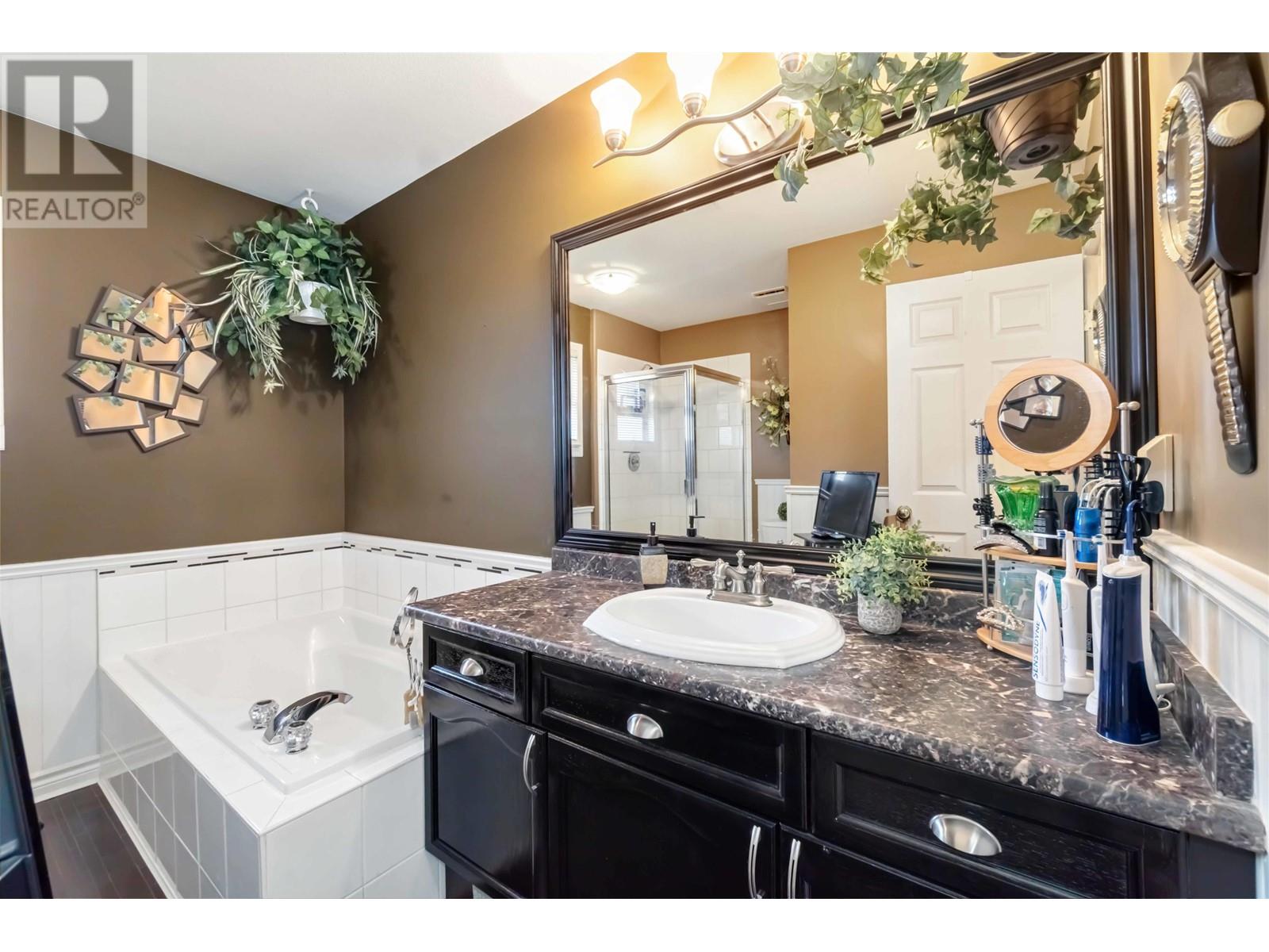 25 1255 Riverside Drive, Port Coquitlam, British Columbia  V3B 7W5 - Photo 31 - R2973974