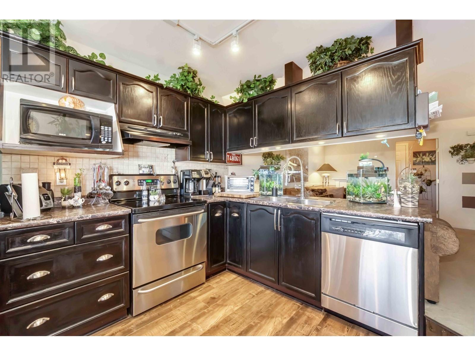 25 1255 Riverside Drive, Port Coquitlam, British Columbia  V3B 7W5 - Photo 14 - R2973974