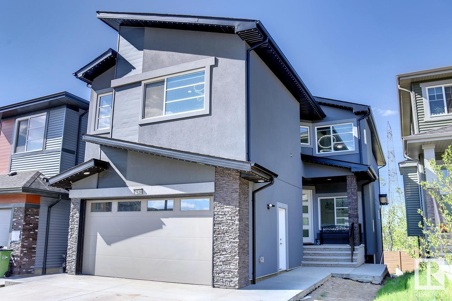 Property at 3628 1 AV SW image 2