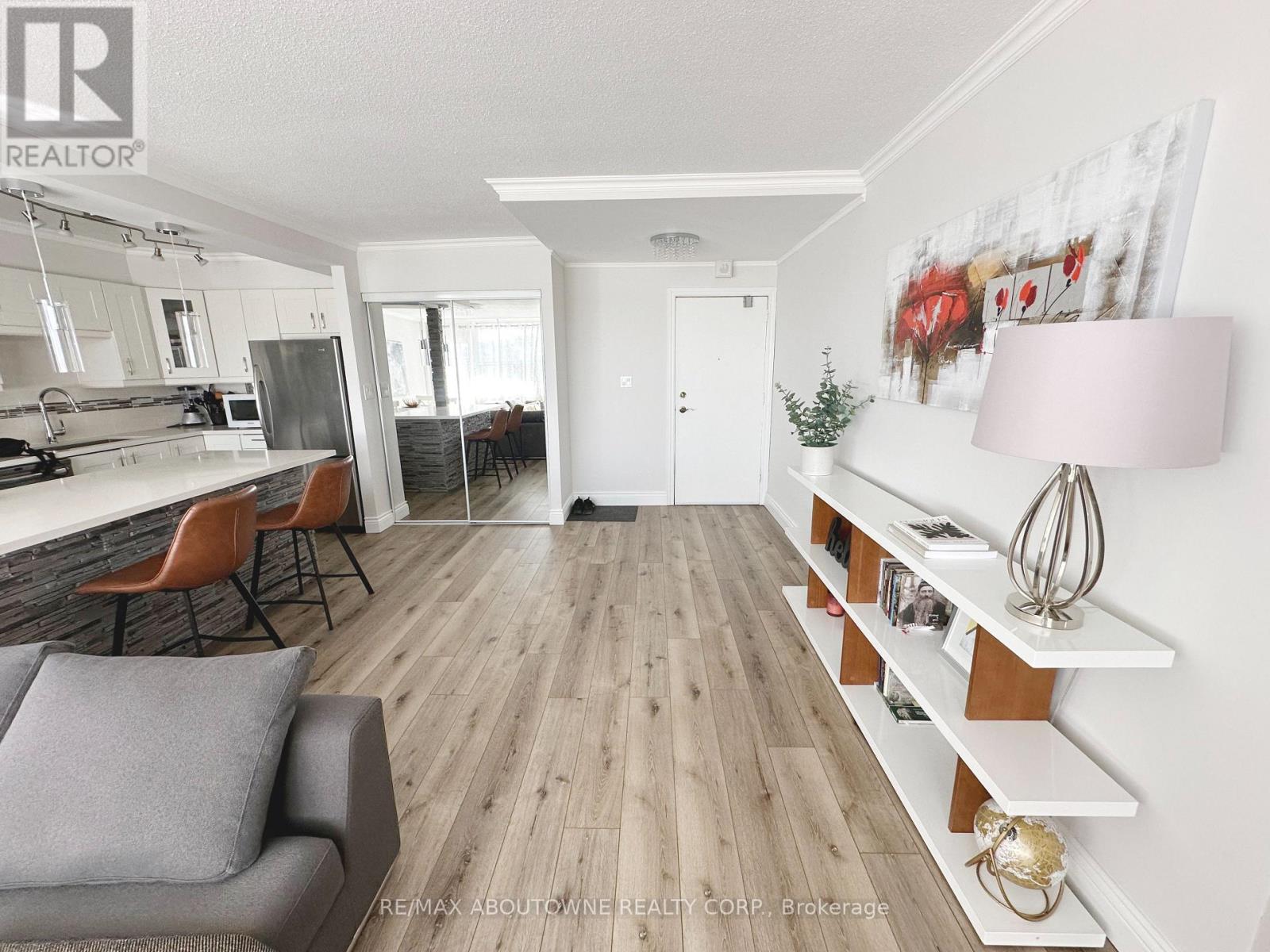 Property at 408 - 2263 MARINE DRIVE image 5