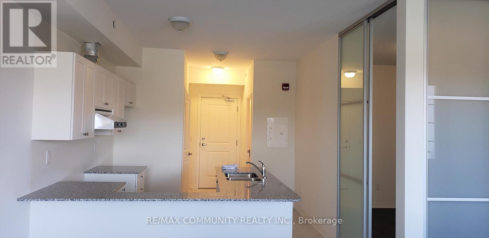 107 - 70 Shipway Avenue, Clarington (Newcastle), Ontario  L1B 0B6 - Photo 6 - E12003356