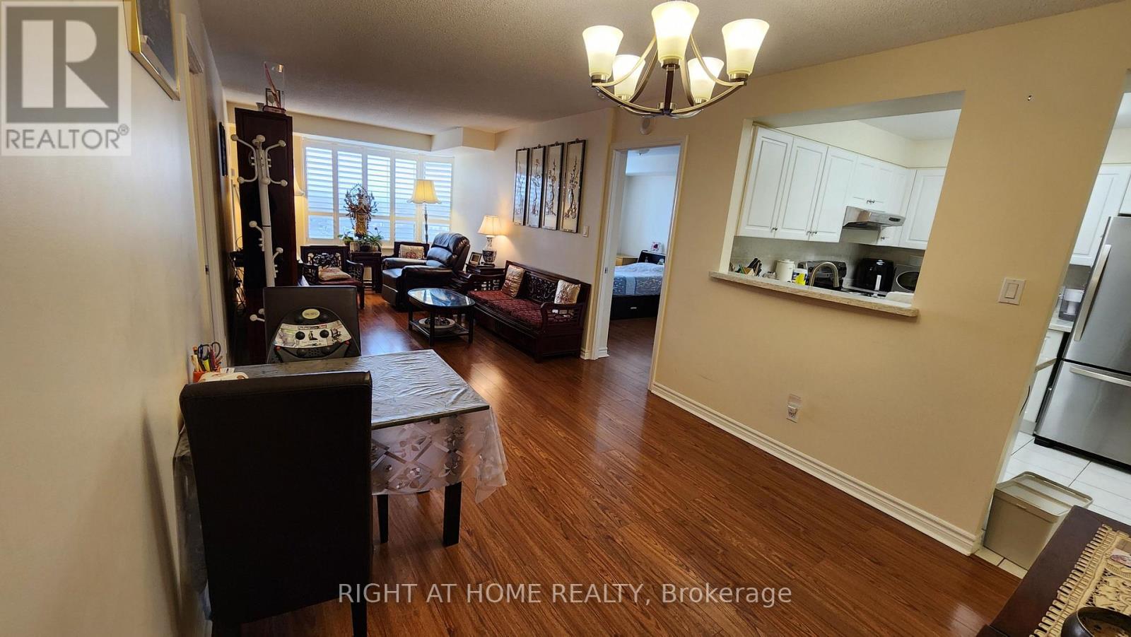 Property at 823 - 1883 MCNICOLL AVENUE image 4
