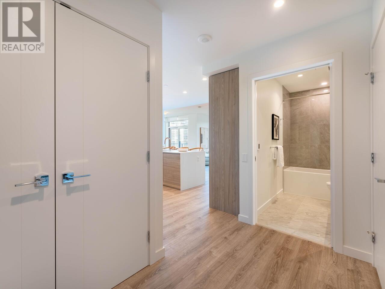 1903 680 Quayside Drive, New Westminster, British Columbia  V3M 0P2 - Photo 18 - R2966967