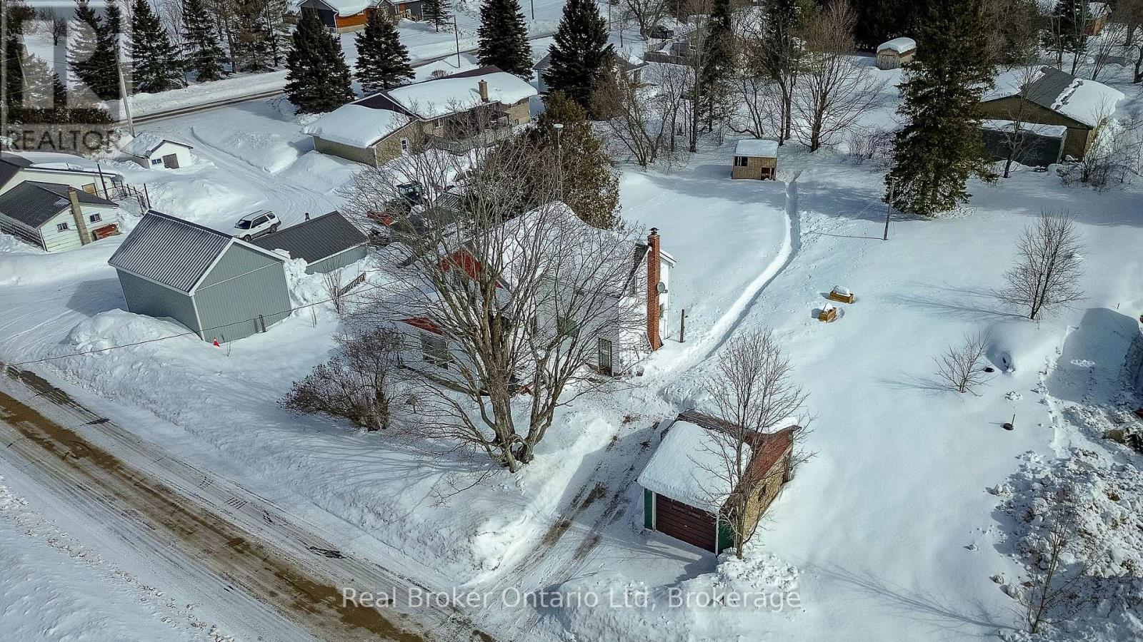 117 Gordon Street S, Chatsworth, Ontario  N0H 1G0 - Photo 3 - X11997348