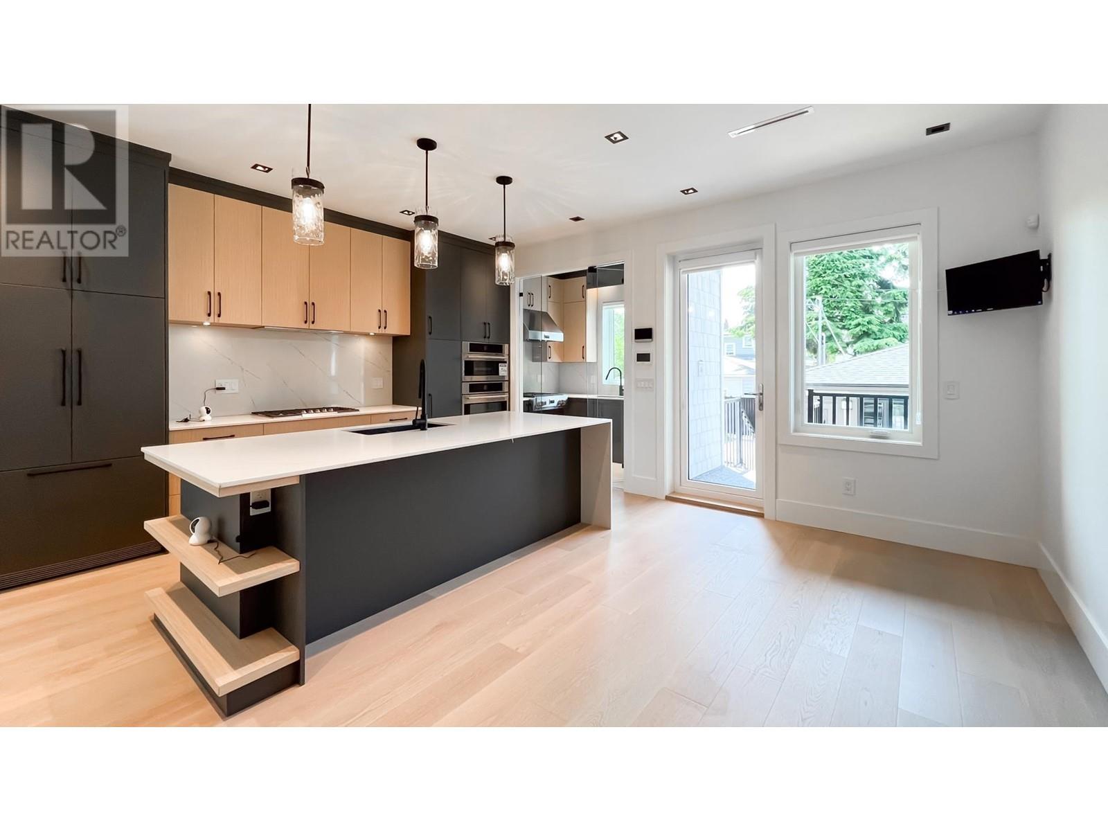 1960 W 42nd Avenue, Vancouver, British Columbia  V6M 2B1 - Photo 11 - R2974252