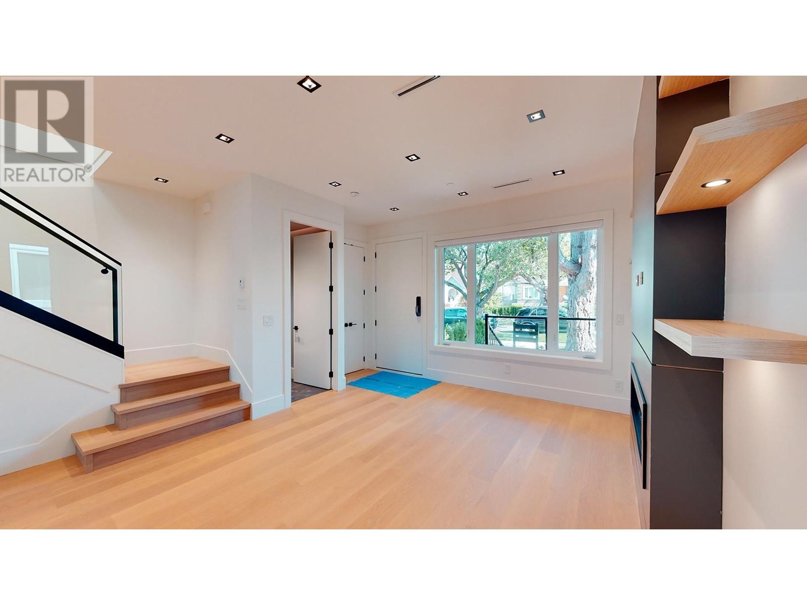 1960 W 42nd Avenue, Vancouver, British Columbia  V6M 2B1 - Photo 4 - R2974252