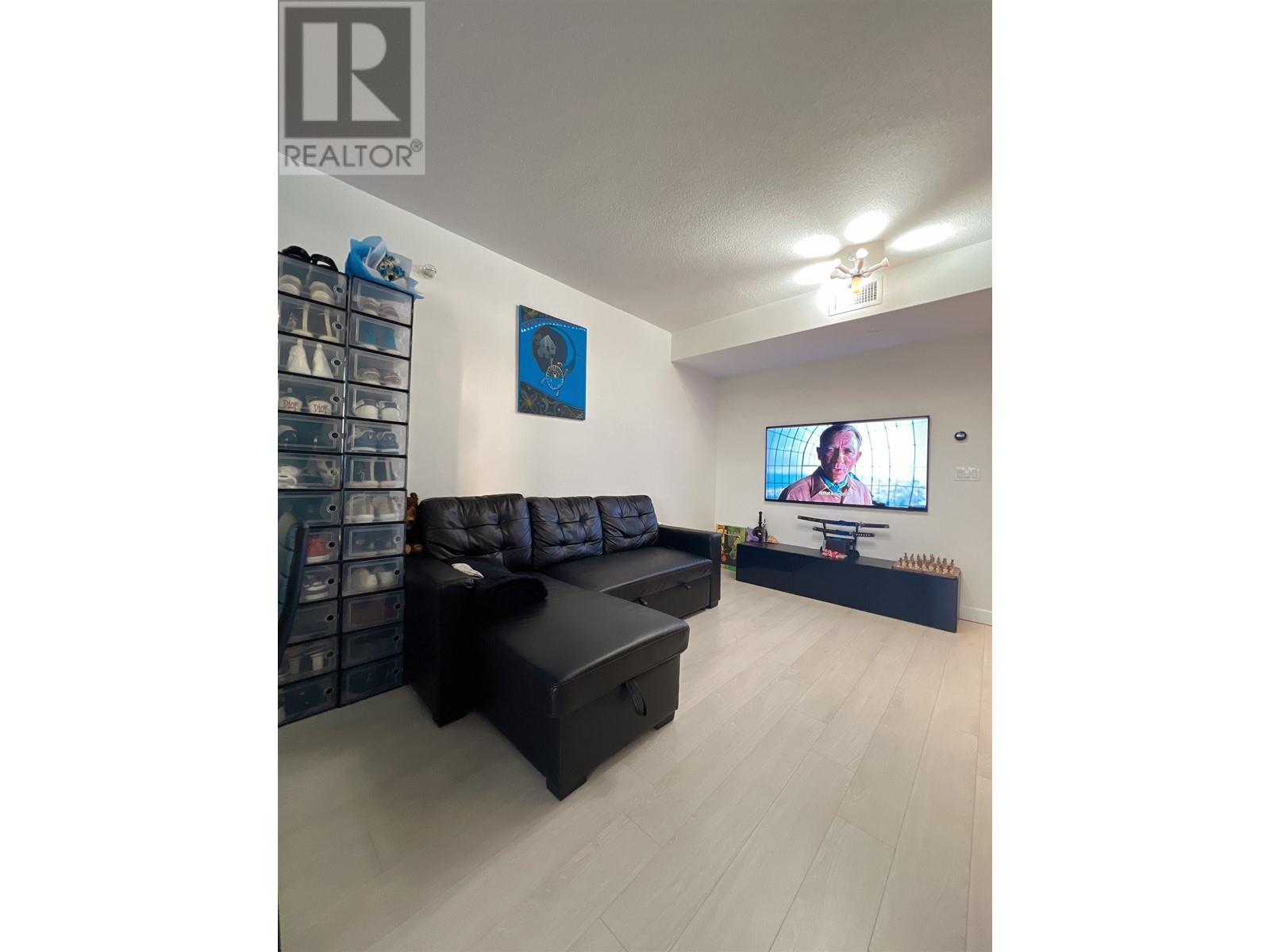 Listing Picture 4 of 21 : 603 4720 LOUGHEED HIGHWAY, Burnaby / 本拿比 - 魯藝地產 Yvonne Lu Group - MLS Medallion Club Member