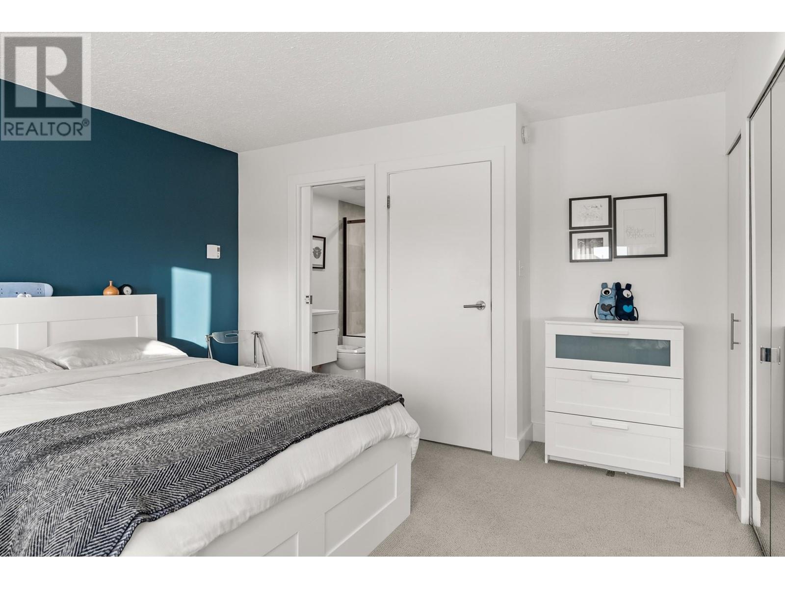 150 W 18th Street, North Vancouver, British Columbia  V7M 1W4 - Photo 16 - R2974361