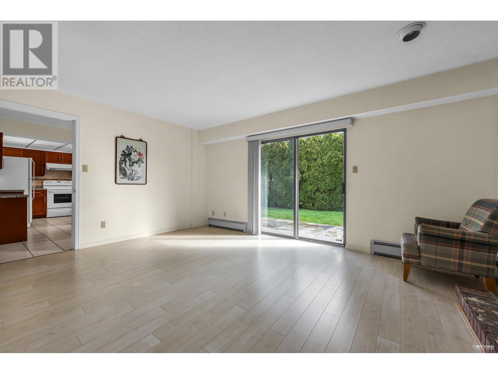 5222 Turquoise Drive, Richmond, British Columbia  V7C 4Z7 - Photo 10 - R2974357
