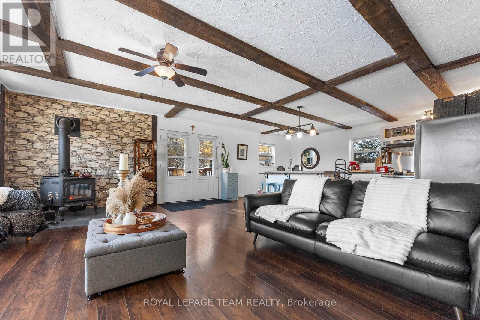 105 Heins Road, Lyndoch And Raglan, Ontario  K0J 2E0 - Photo 19 - X12003392